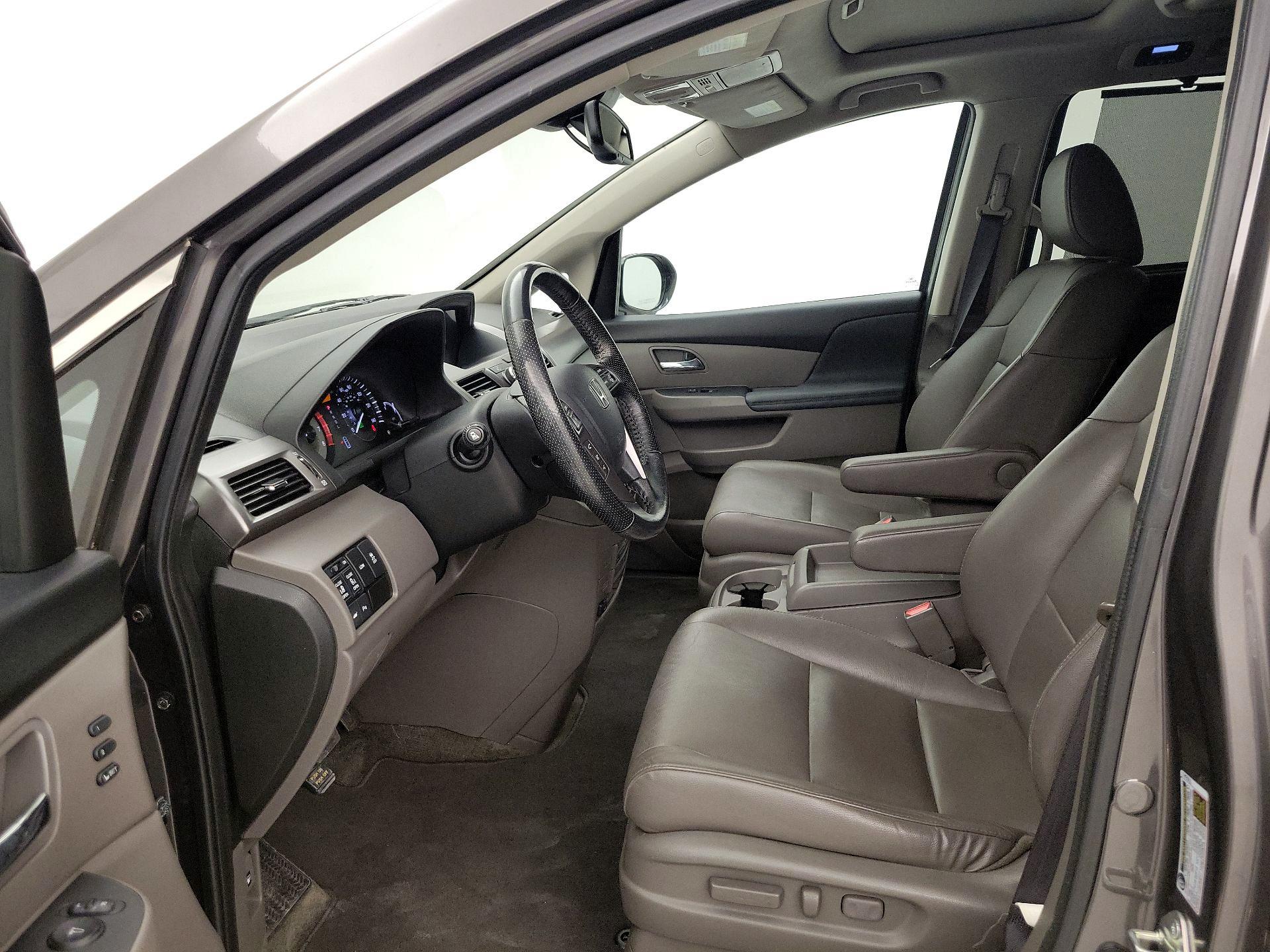 Thumbnail: 2015 Honda Odyssey - 11