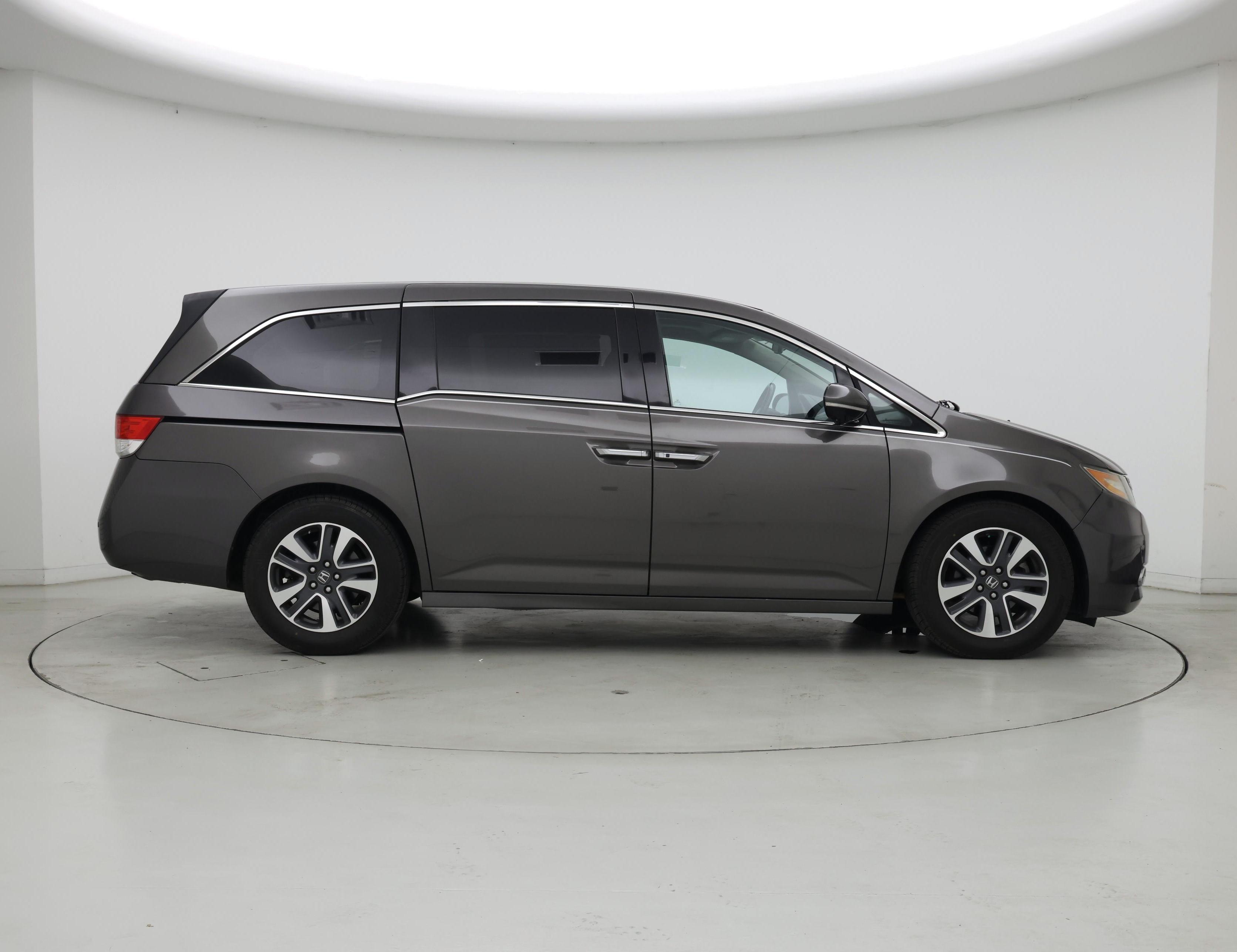 Thumbnail: 2015 Honda Odyssey - 7