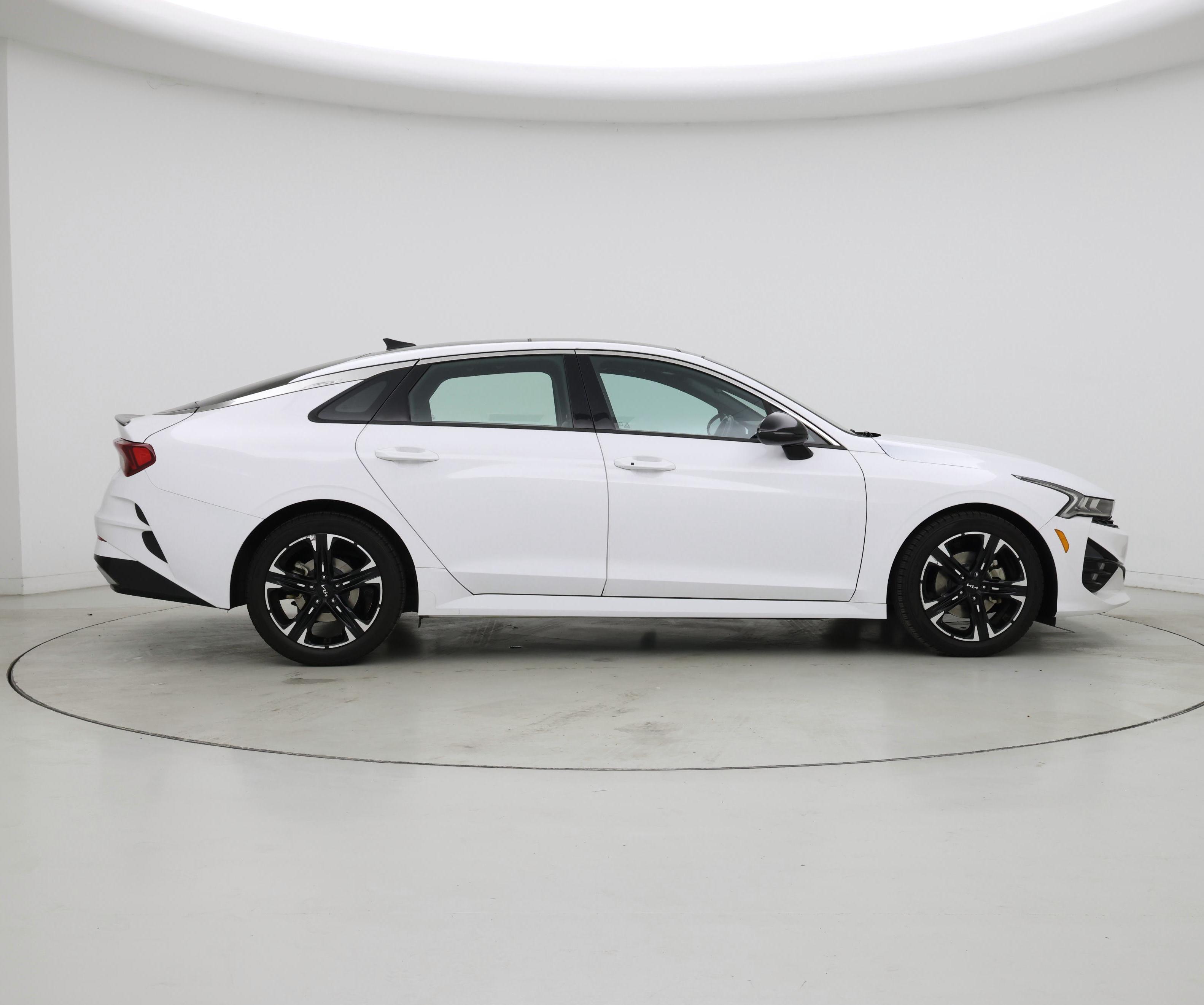 Thumbnail: 2022 Kia K5 - 7