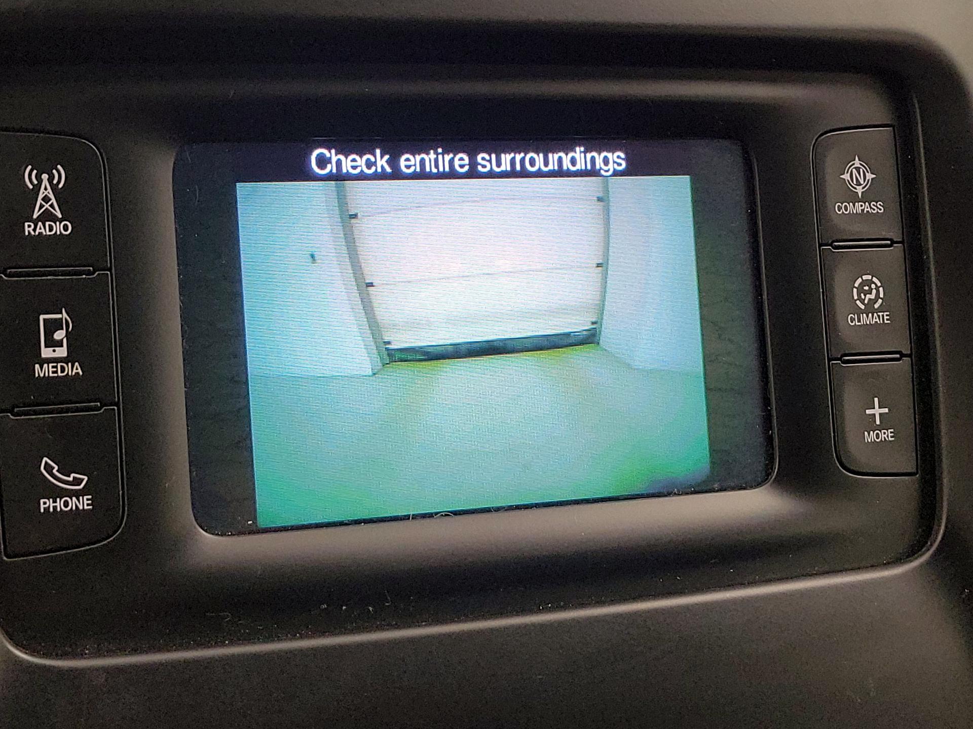 Thumbnail: 2017 Jeep Cherokee - 14