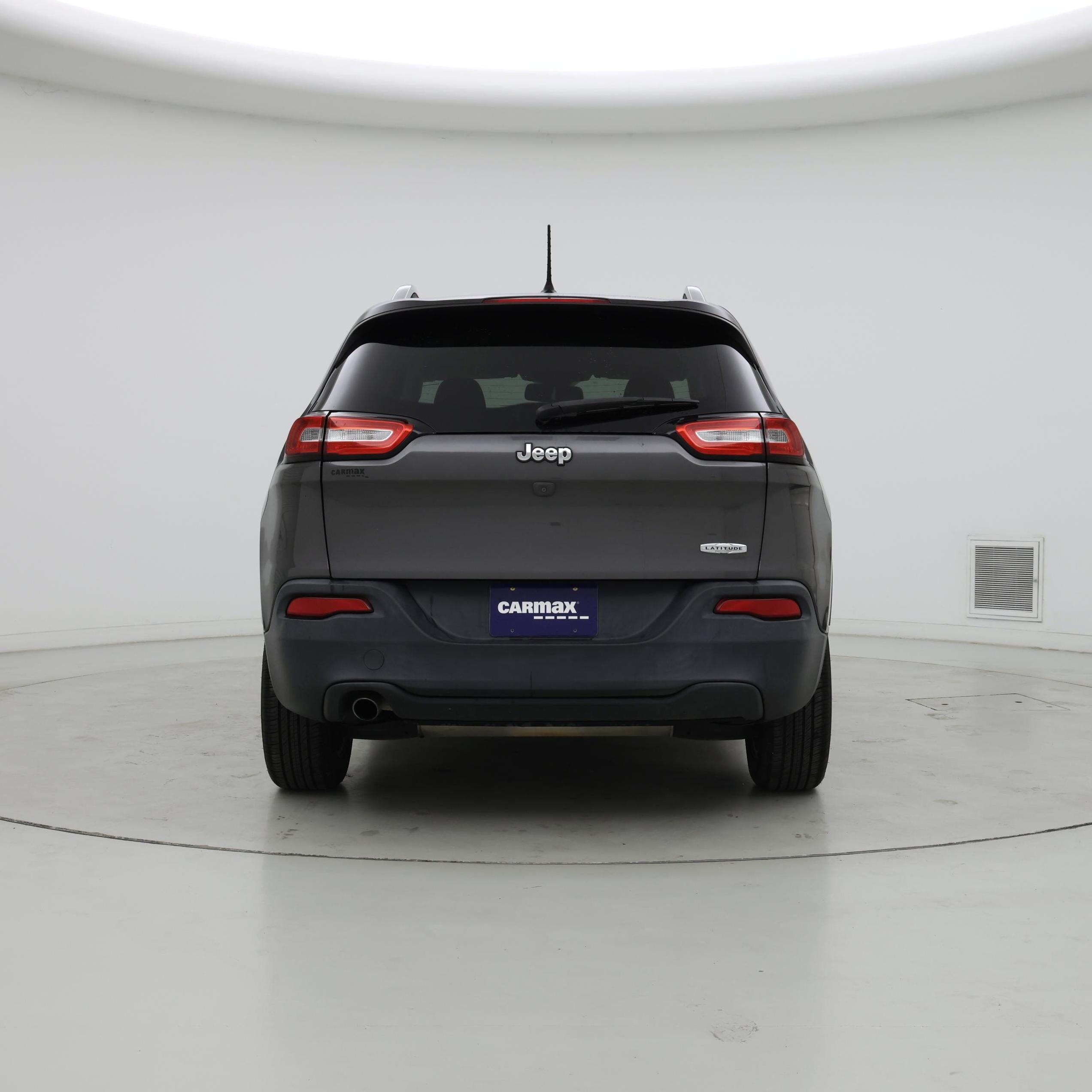 Thumbnail: 2017 Jeep Cherokee - 6