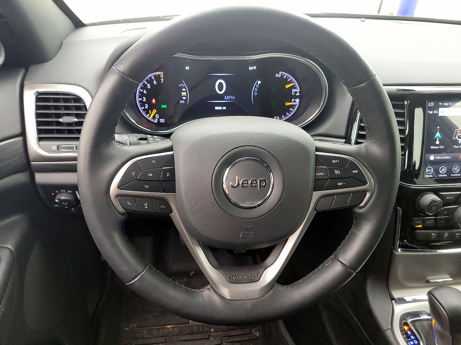 Thumbnail: 2022 Jeep Grand Cherokee - 10