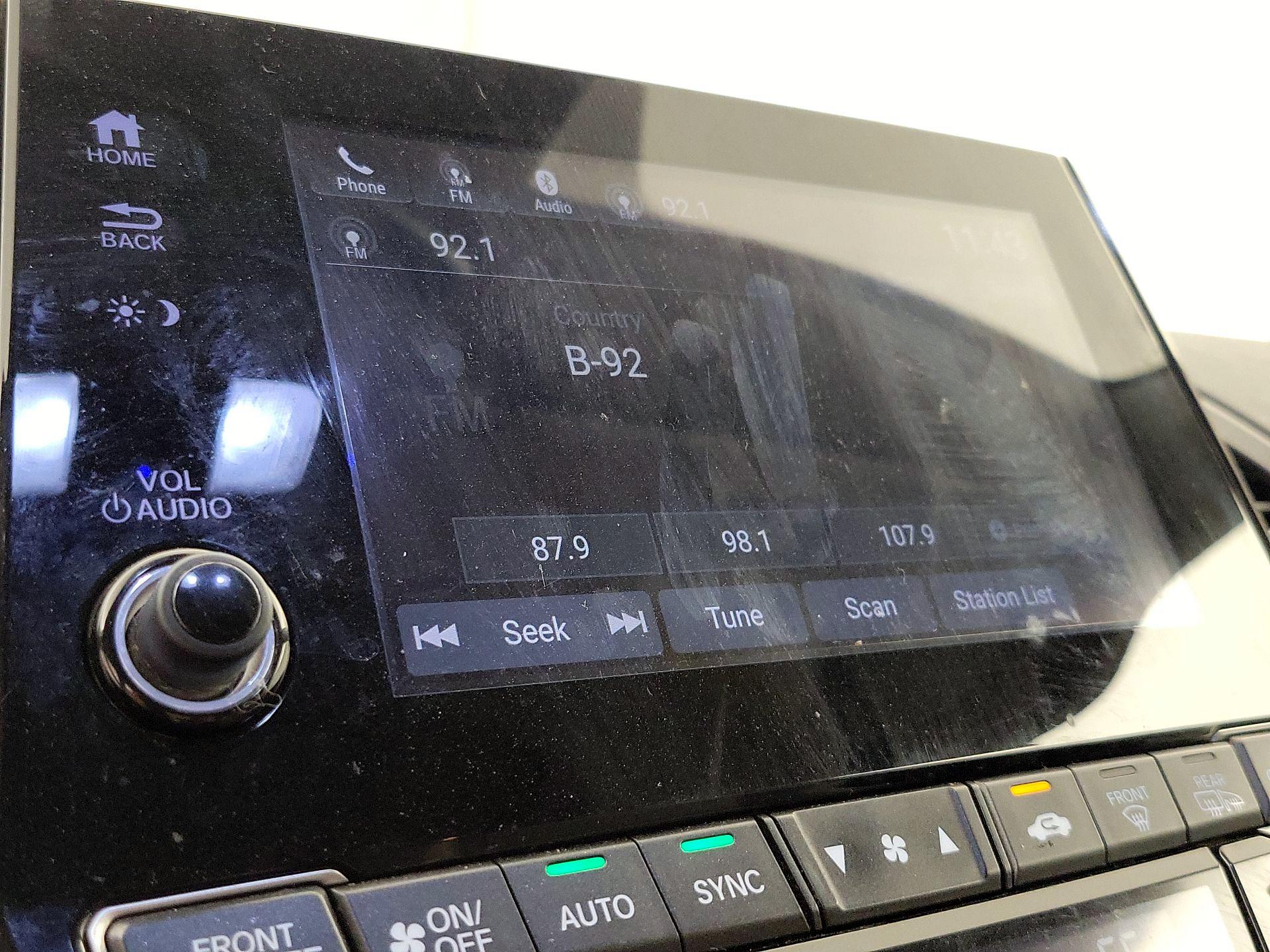 Thumbnail: 2019 Honda Odyssey - 15