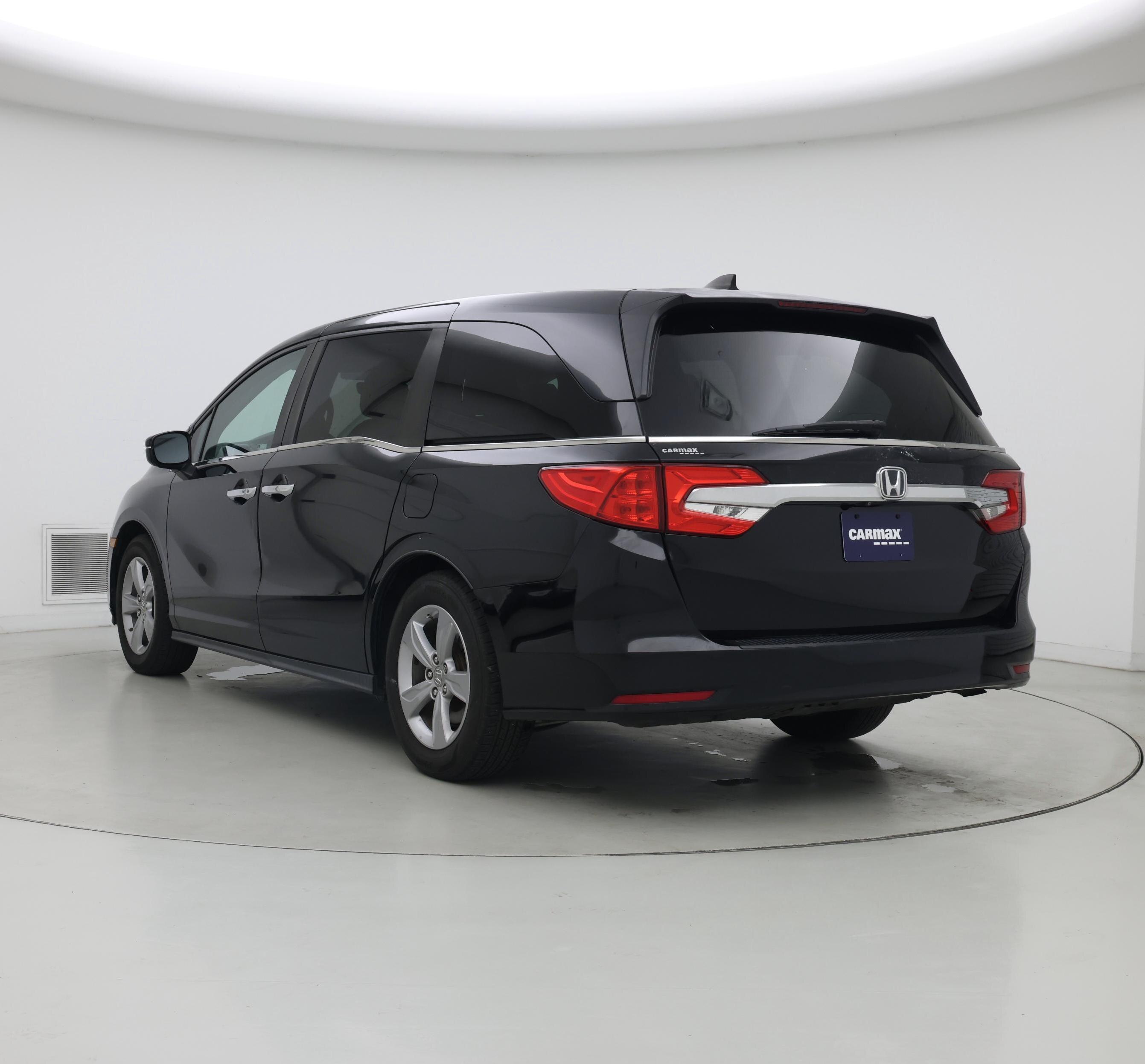 Thumbnail: 2019 Honda Odyssey - 2