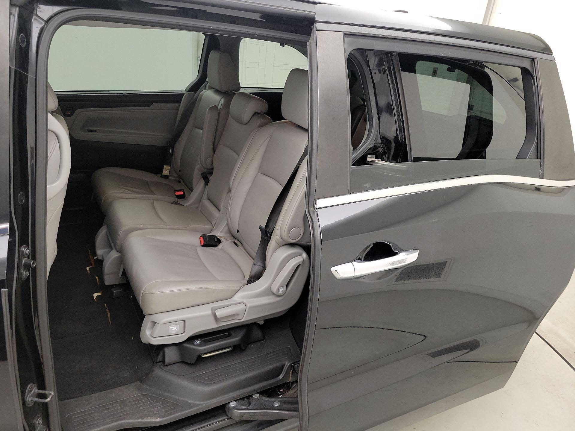 Thumbnail: 2019 Honda Odyssey - 20