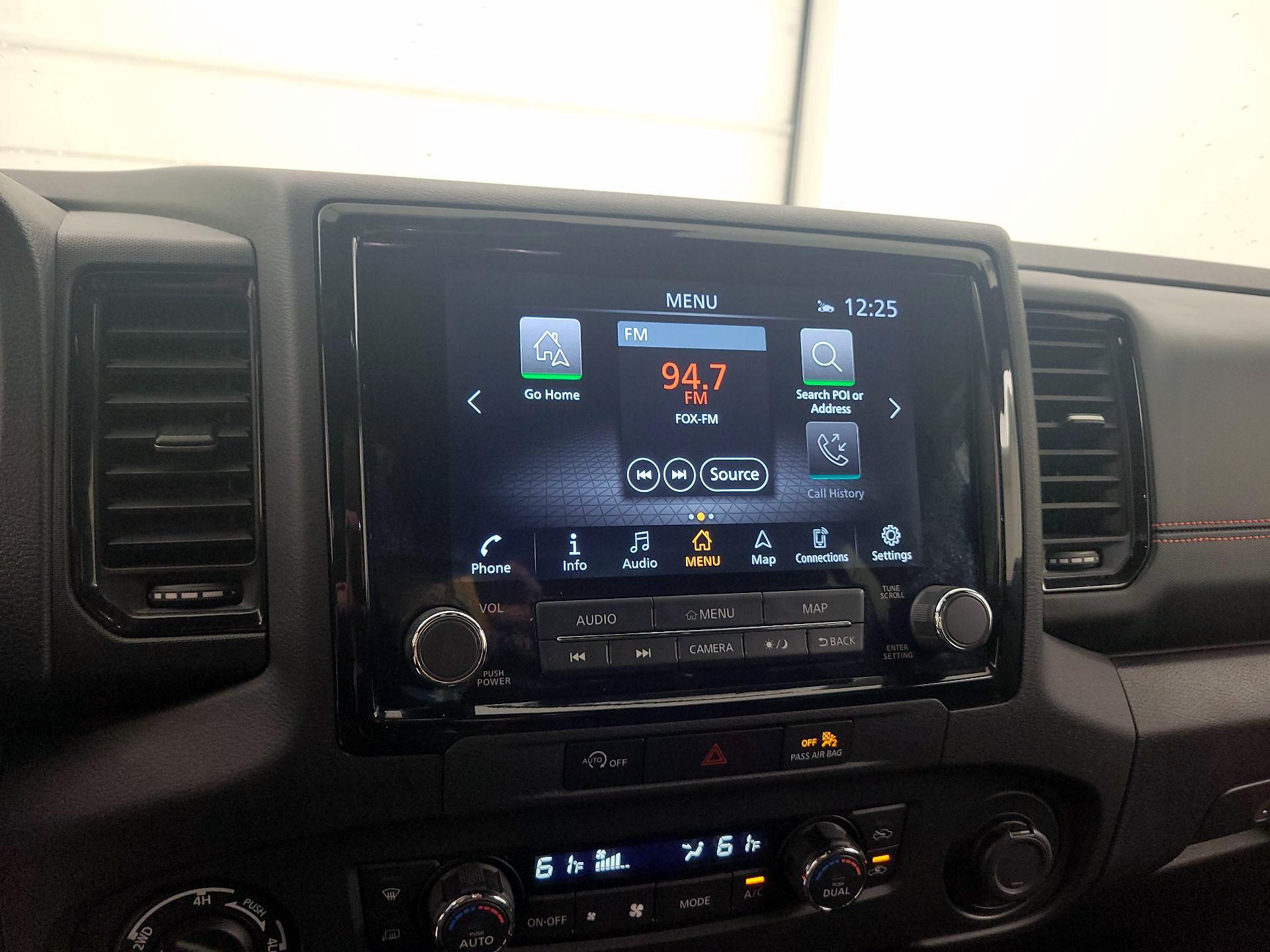 Thumbnail: 2023 Nissan Frontier - 16