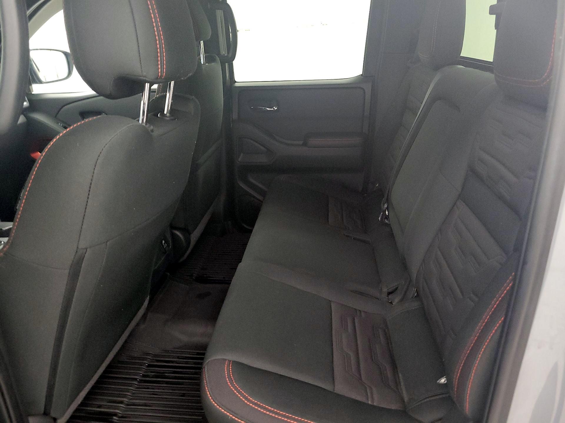 Thumbnail: 2023 Nissan Frontier - 20