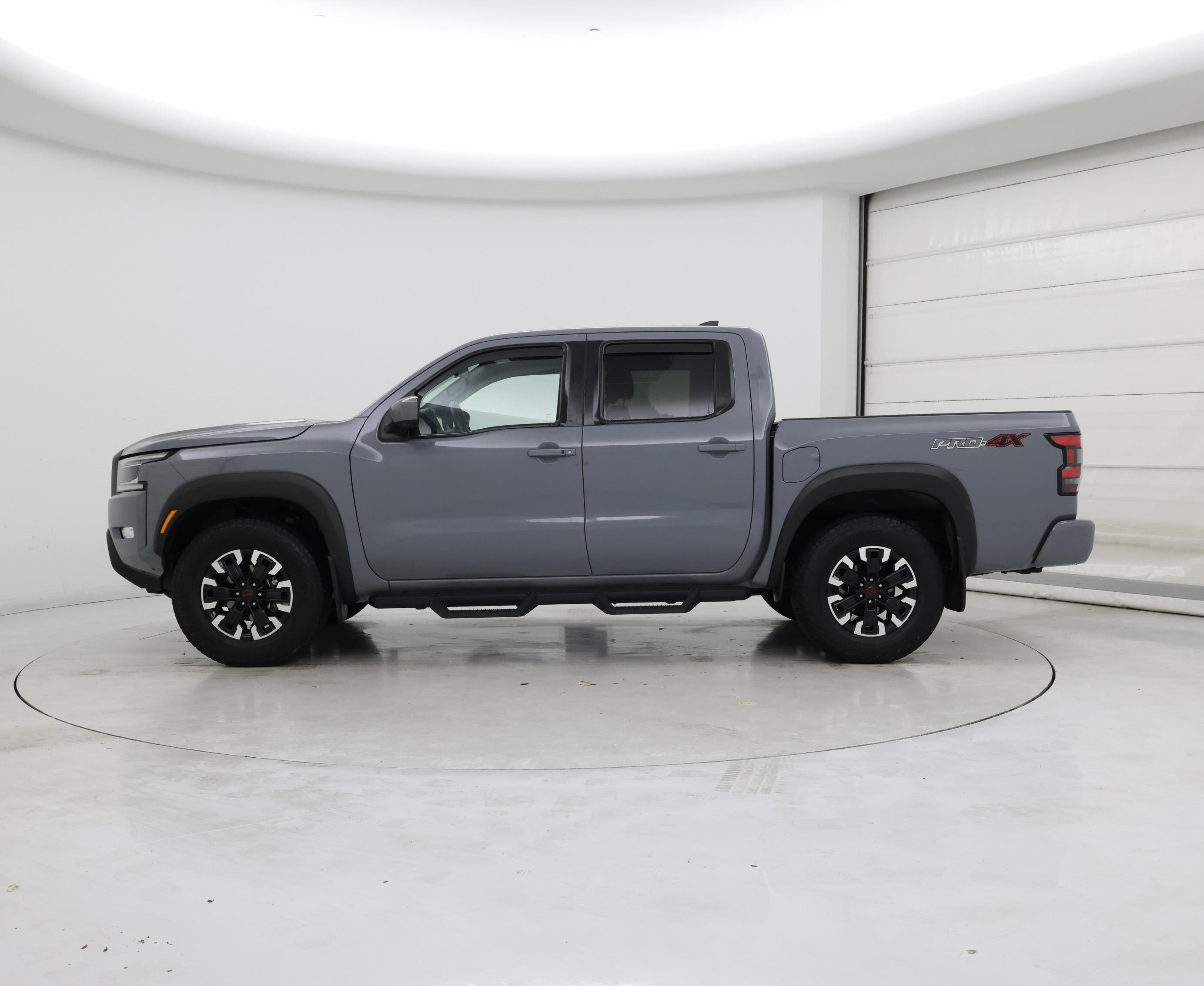 Thumbnail: 2023 Nissan Frontier - 3