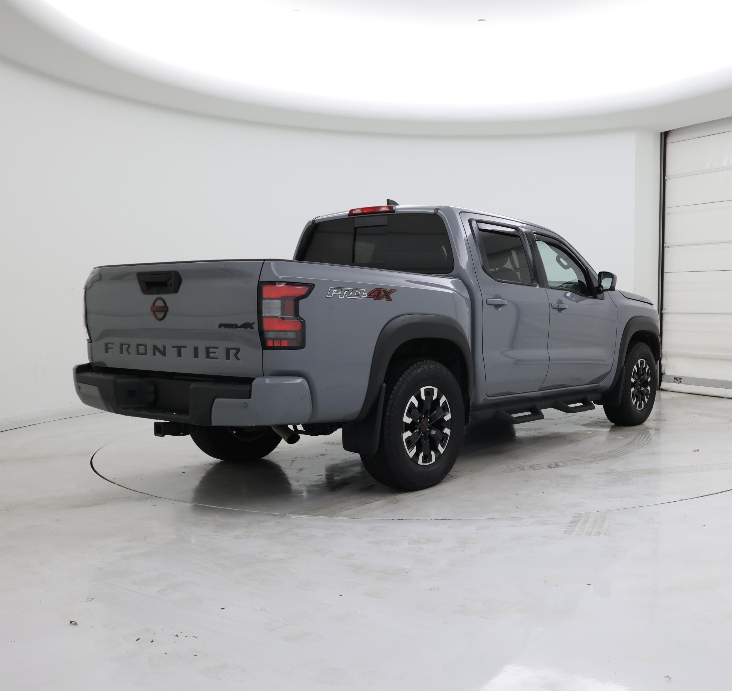 Thumbnail: 2023 Nissan Frontier - 8