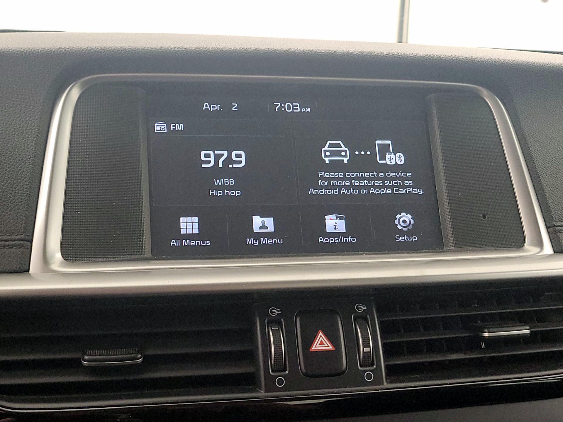 Thumbnail: 2020 Kia Optima - 15