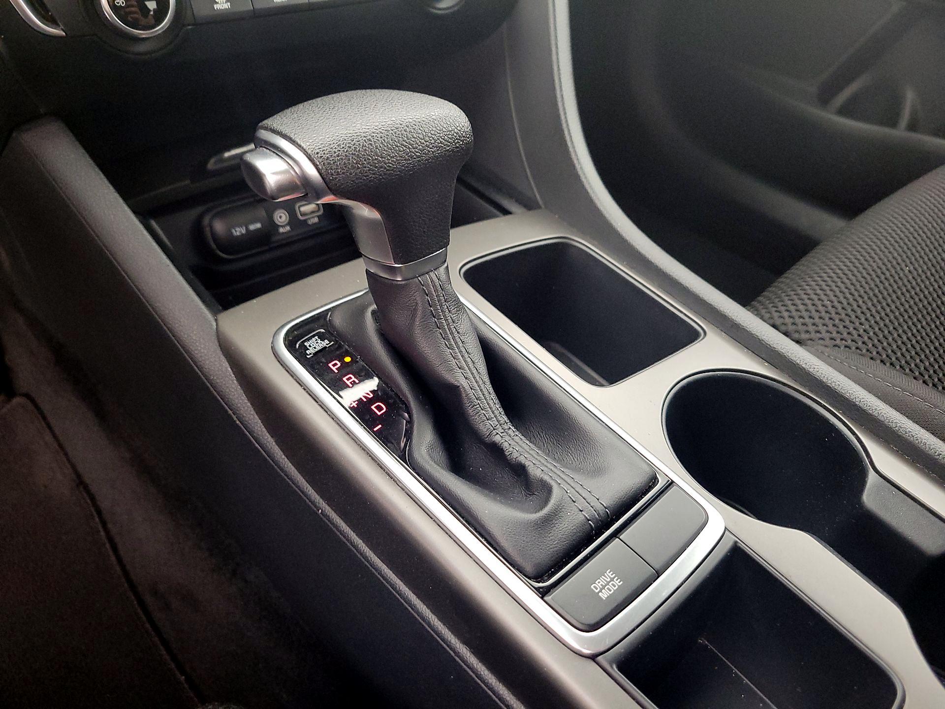 Thumbnail: 2020 Kia Optima - 17