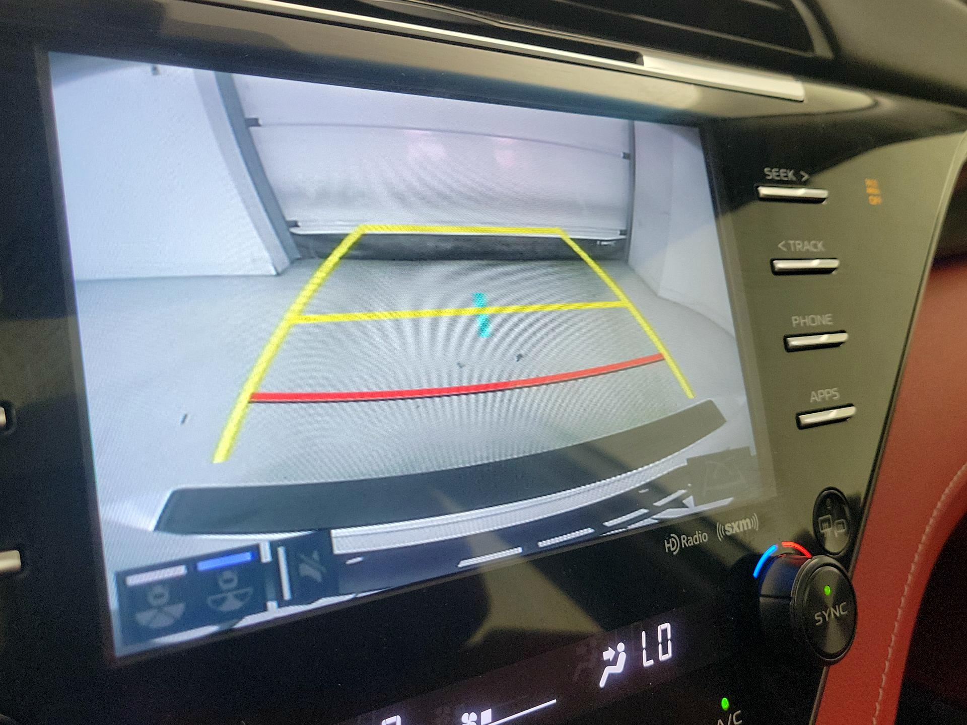 Thumbnail: 2020 Toyota Camry - 14