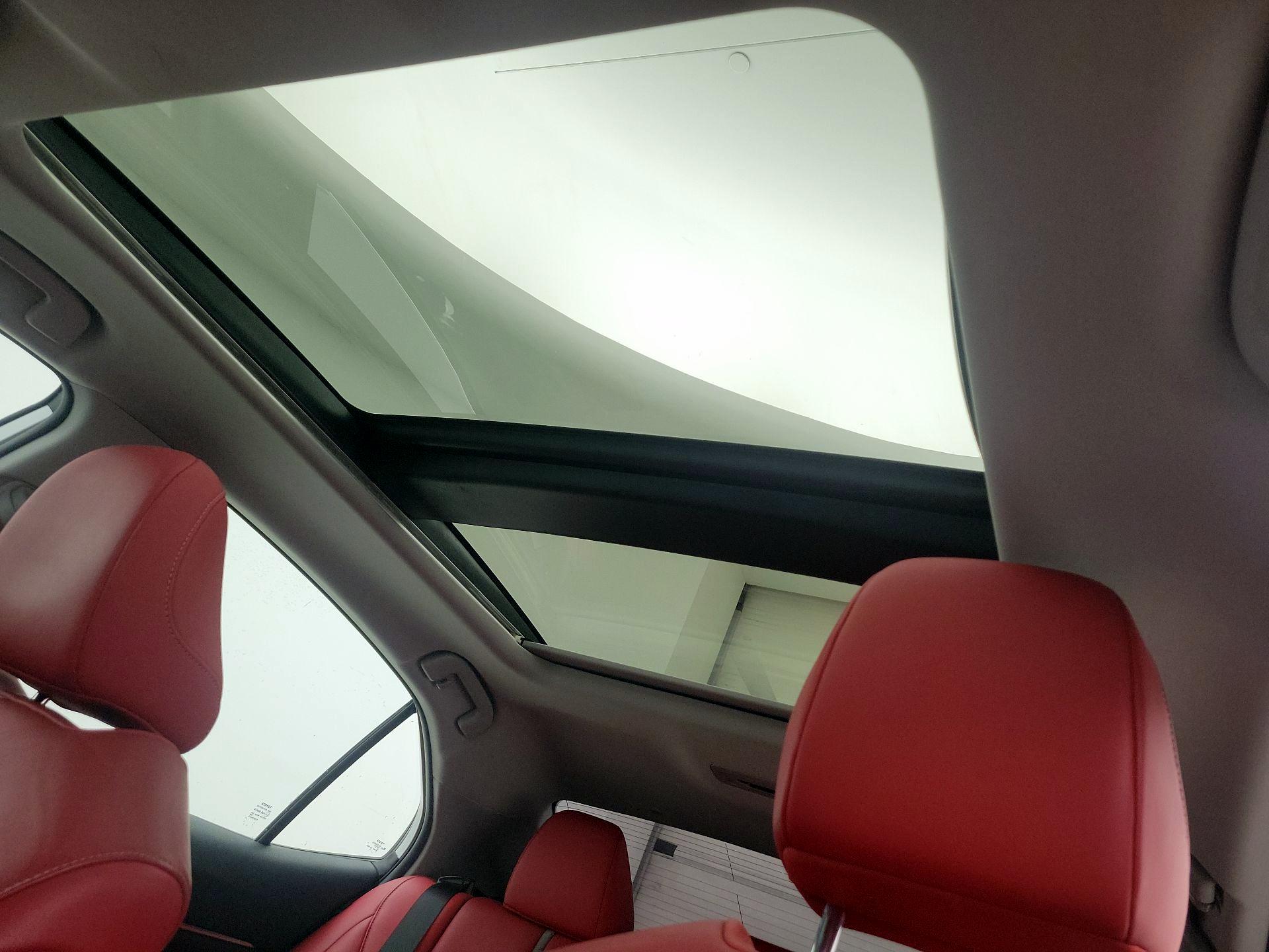 Thumbnail: 2020 Toyota Camry - 19