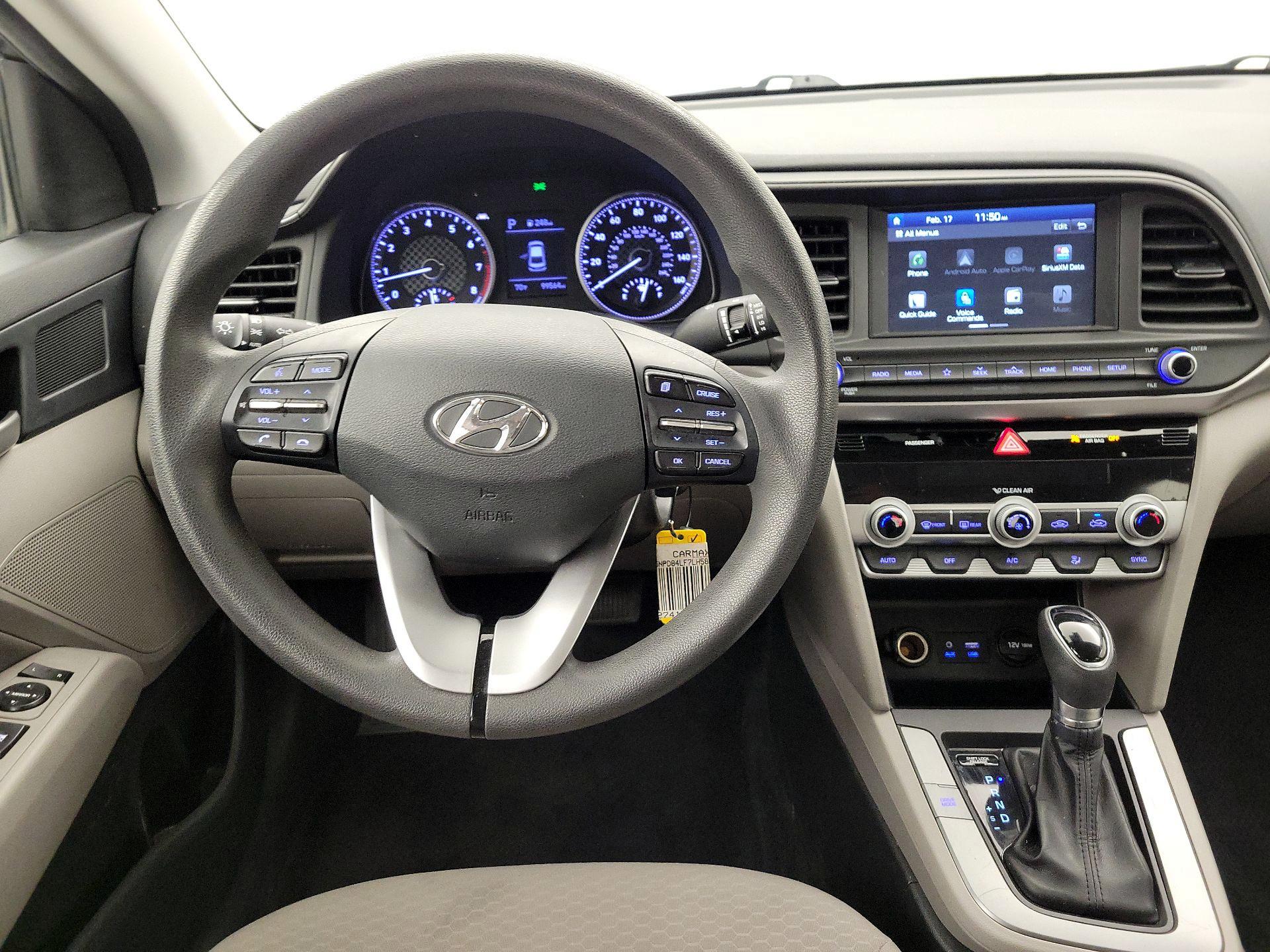 Thumbnail: 2020 Hyundai Elantra - 10