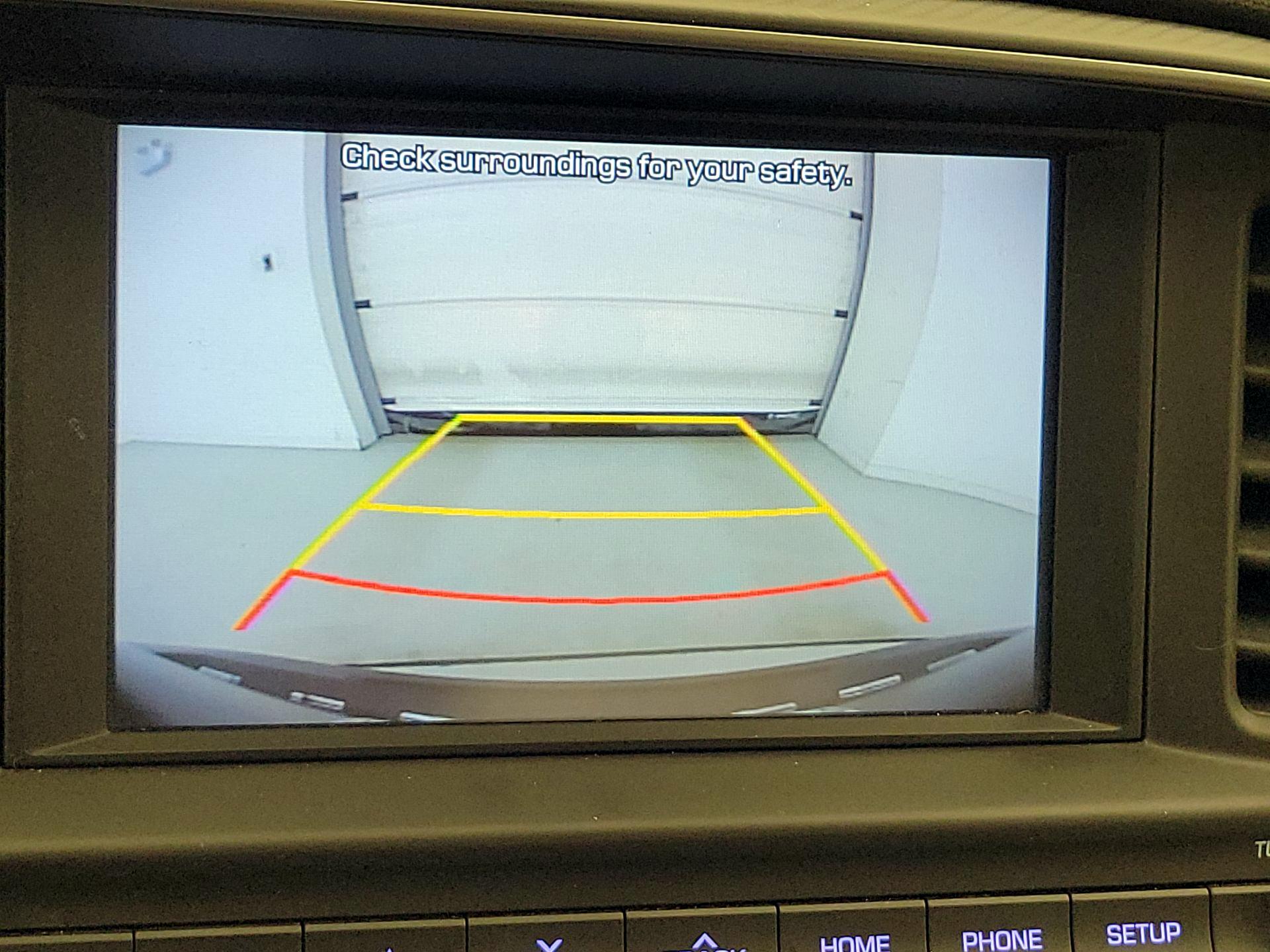 Thumbnail: 2020 Hyundai Elantra - 14