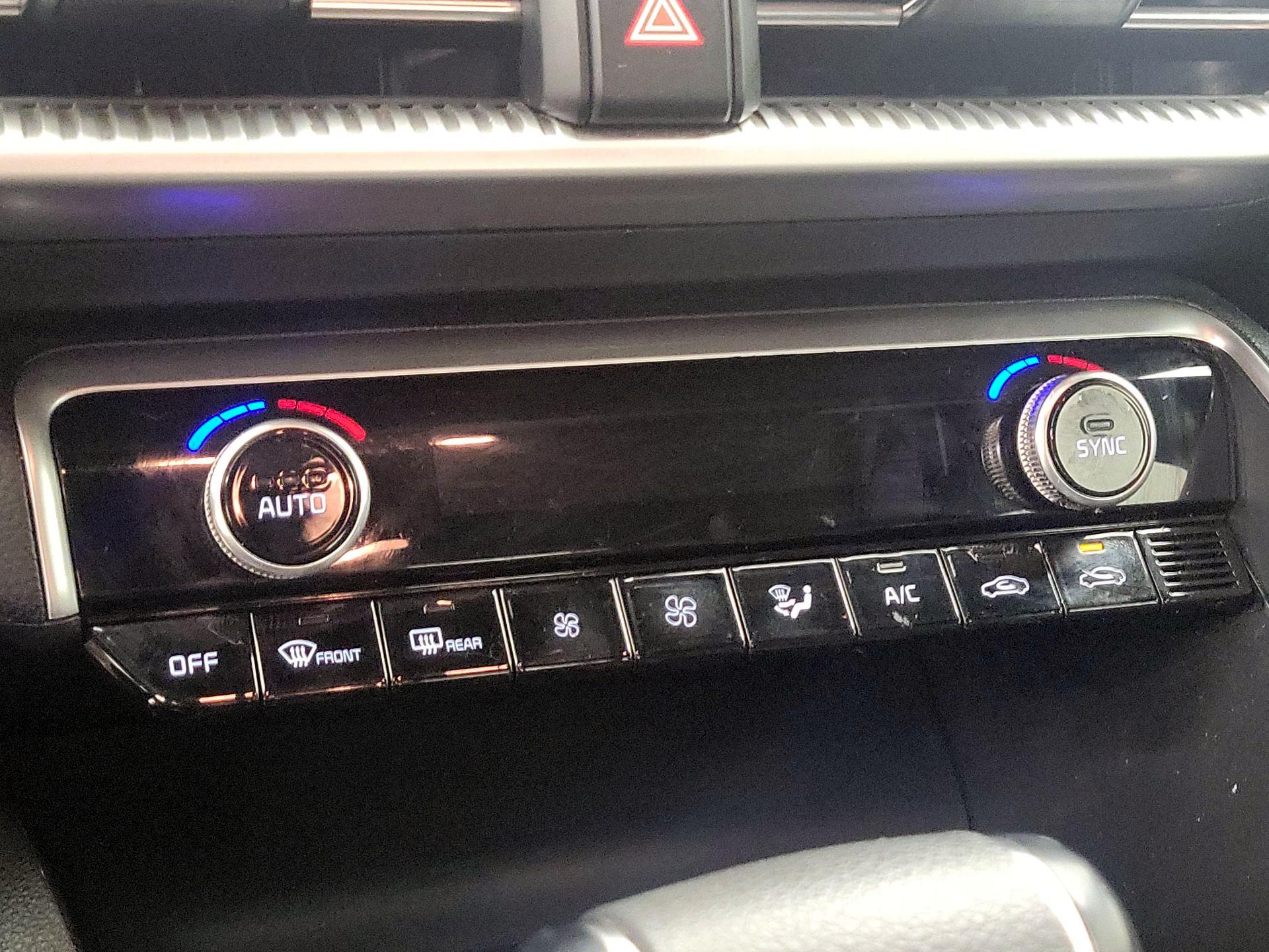 Thumbnail: 2022 Kia K5 - 17