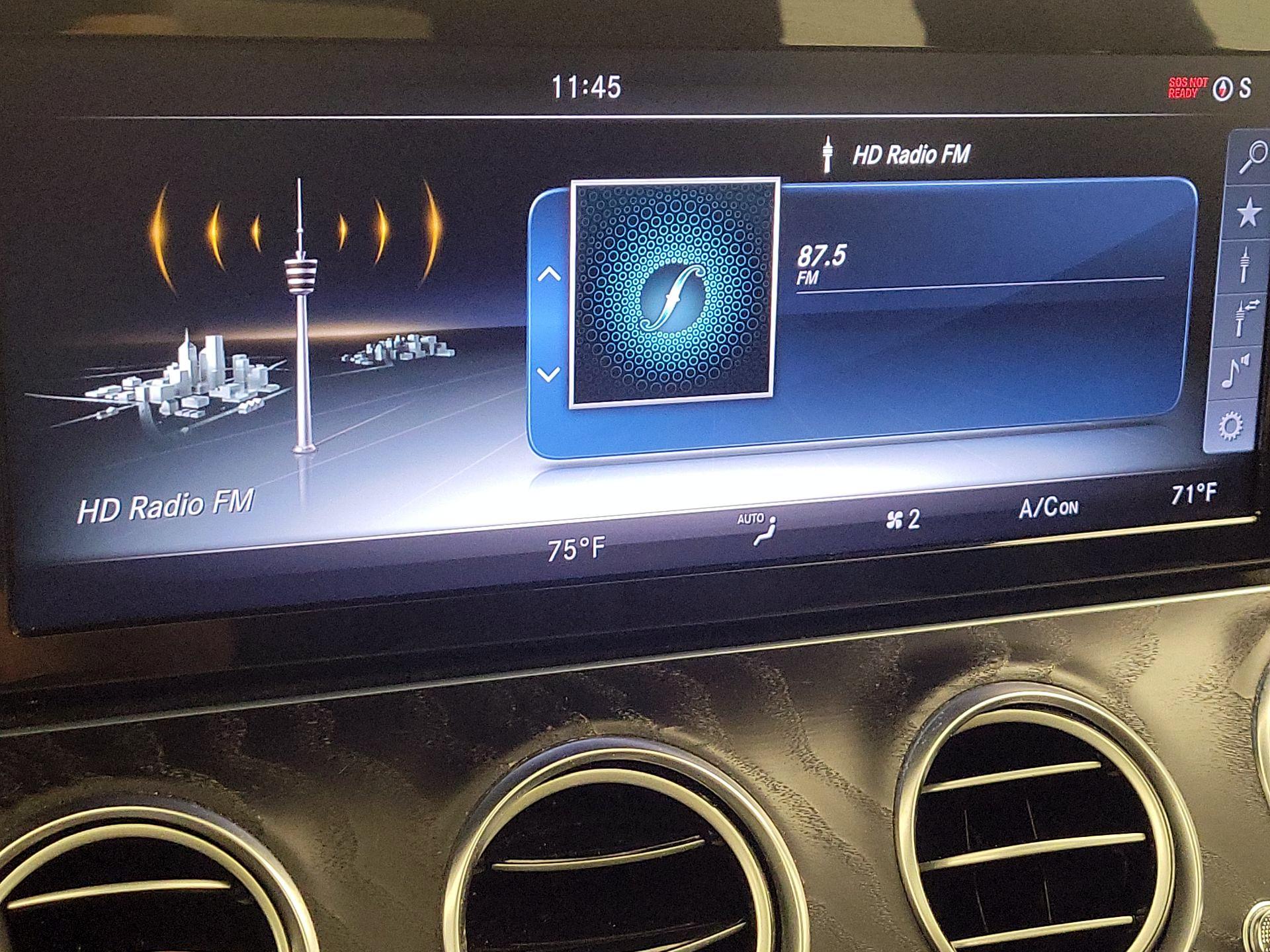 Thumbnail: 2017 Mercedes-Benz E-Class - 15