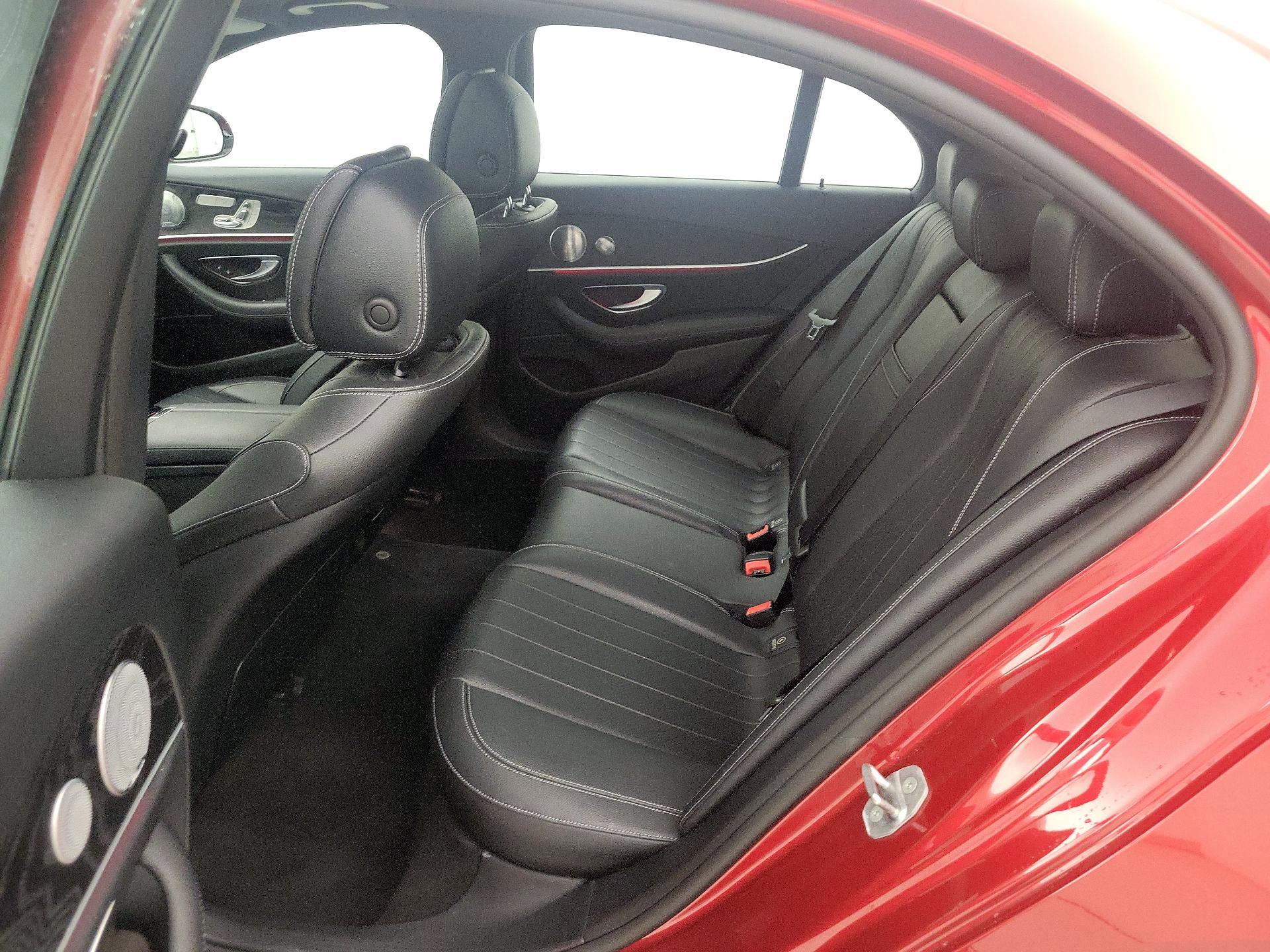 Thumbnail: 2017 Mercedes-Benz E-Class - 20