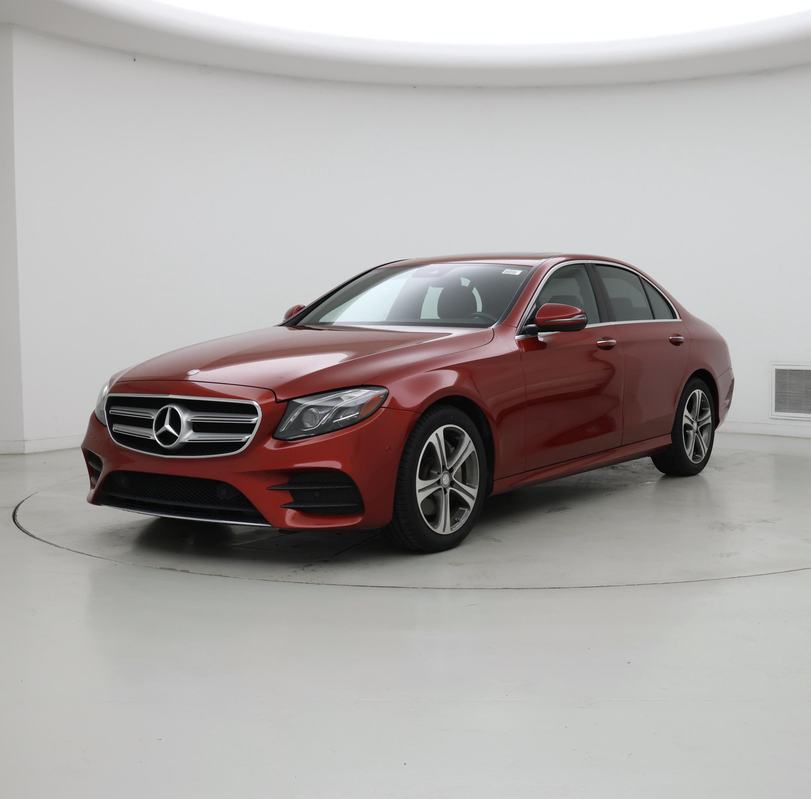 Thumbnail: 2017 Mercedes-Benz E-Class - 4