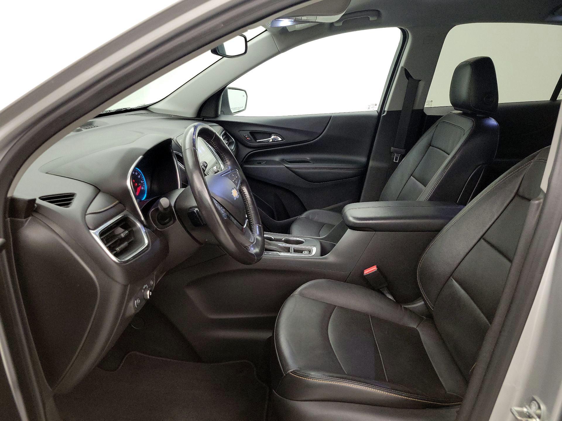 Thumbnail: 2020 Chevrolet Equinox - 11