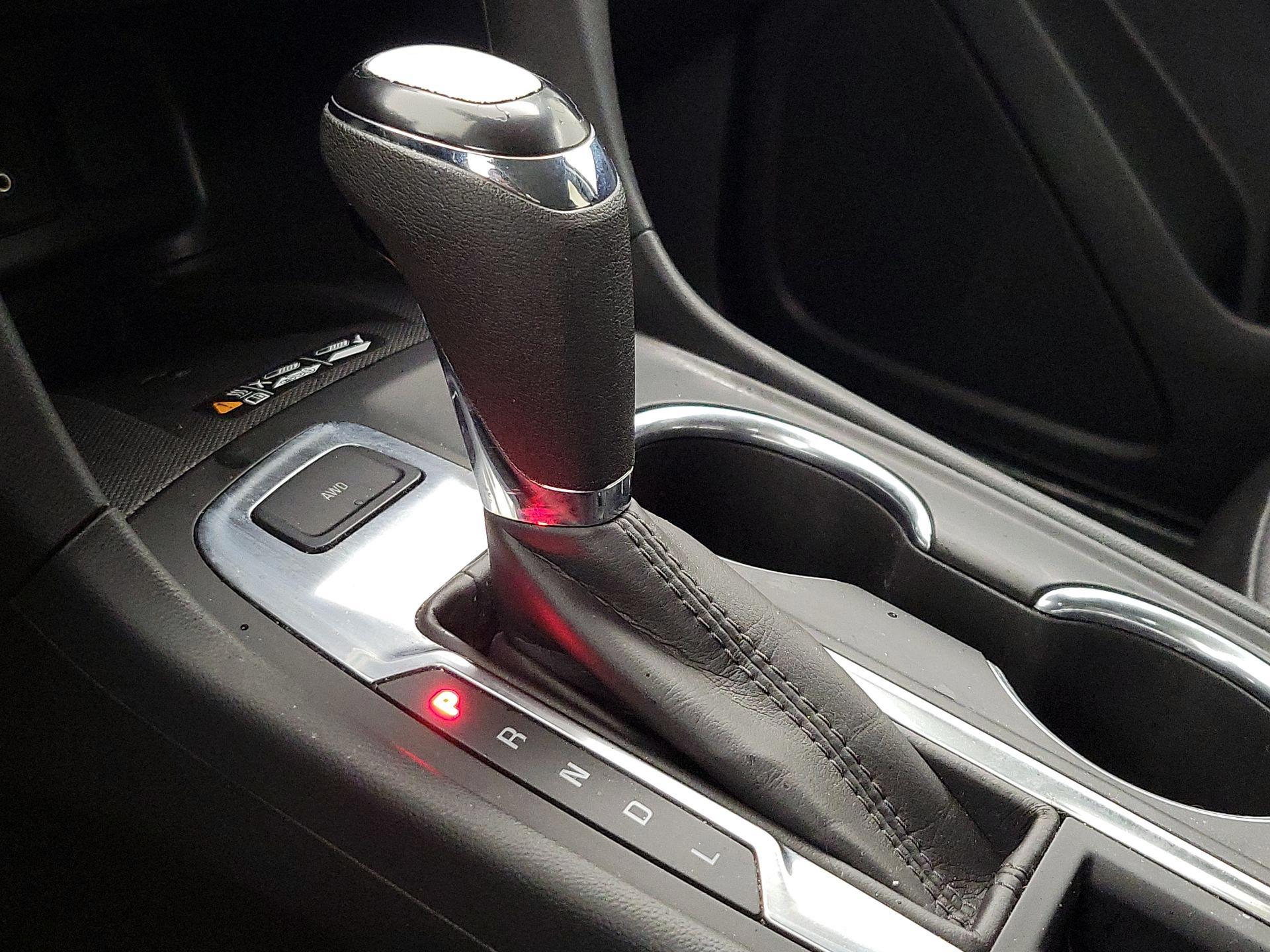 Thumbnail: 2020 Chevrolet Equinox - 17