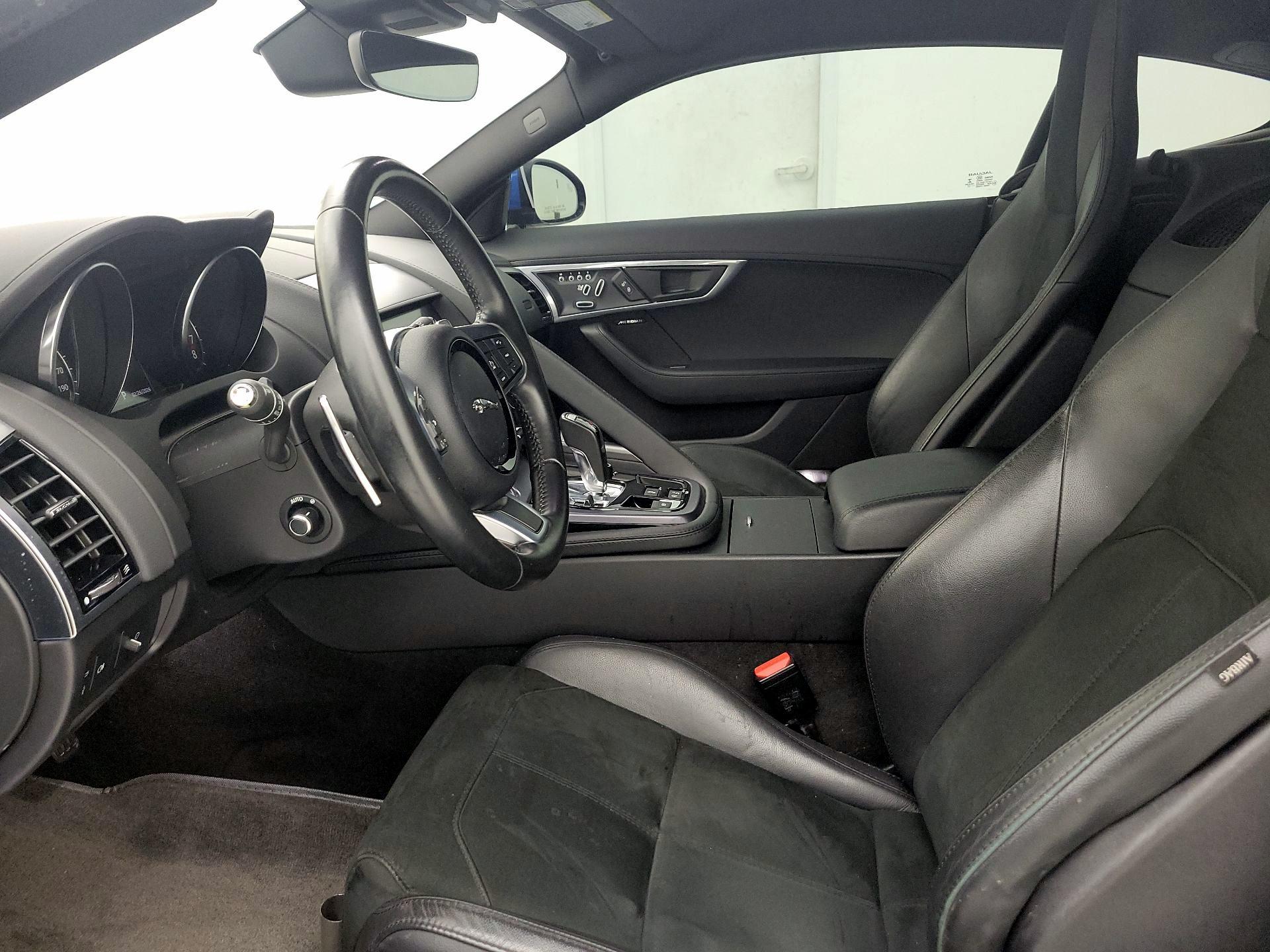 Thumbnail: 2020 Jaguar F-Type - 11