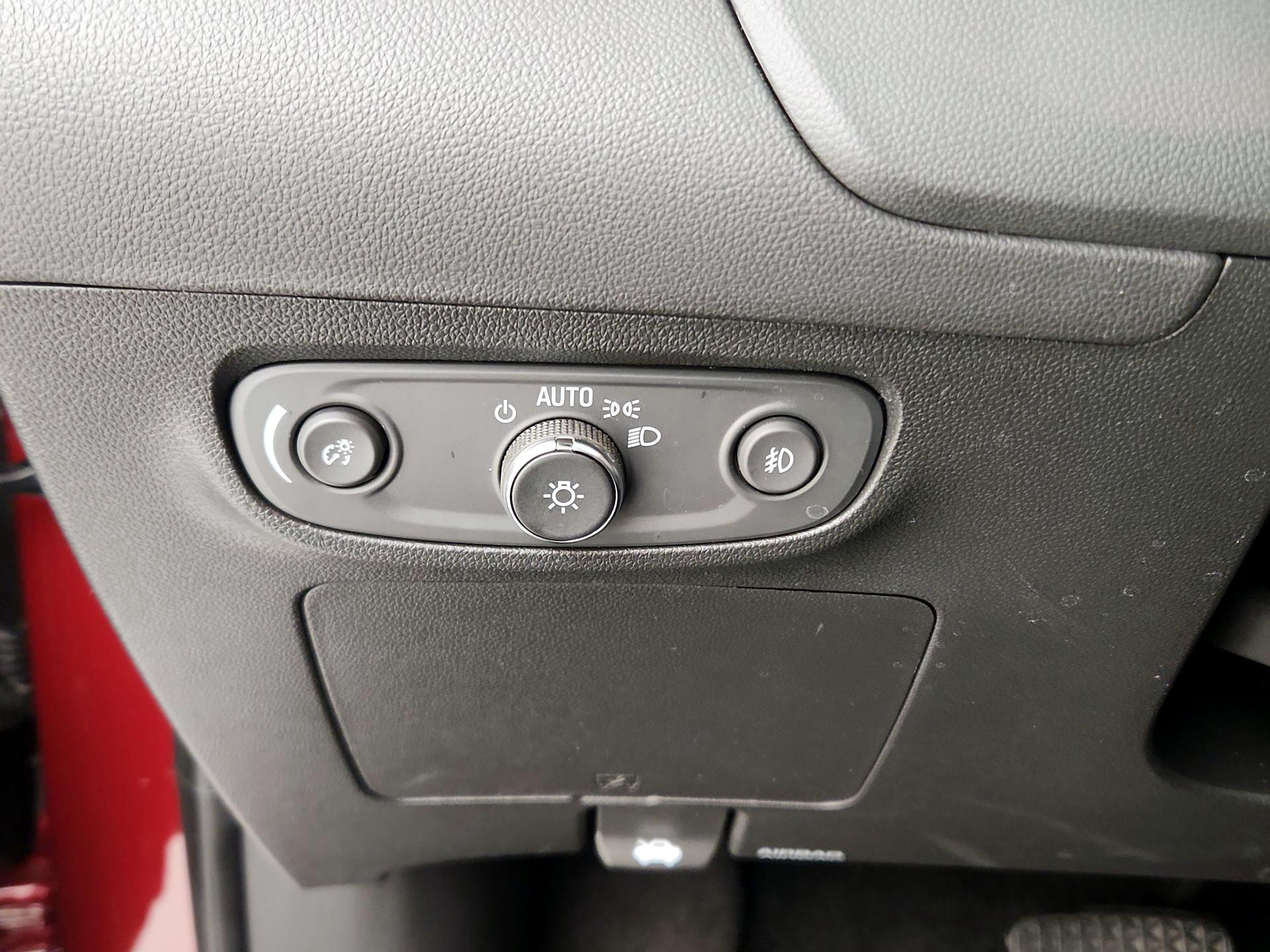 Thumbnail: 2023 Buick Encore GX - 13