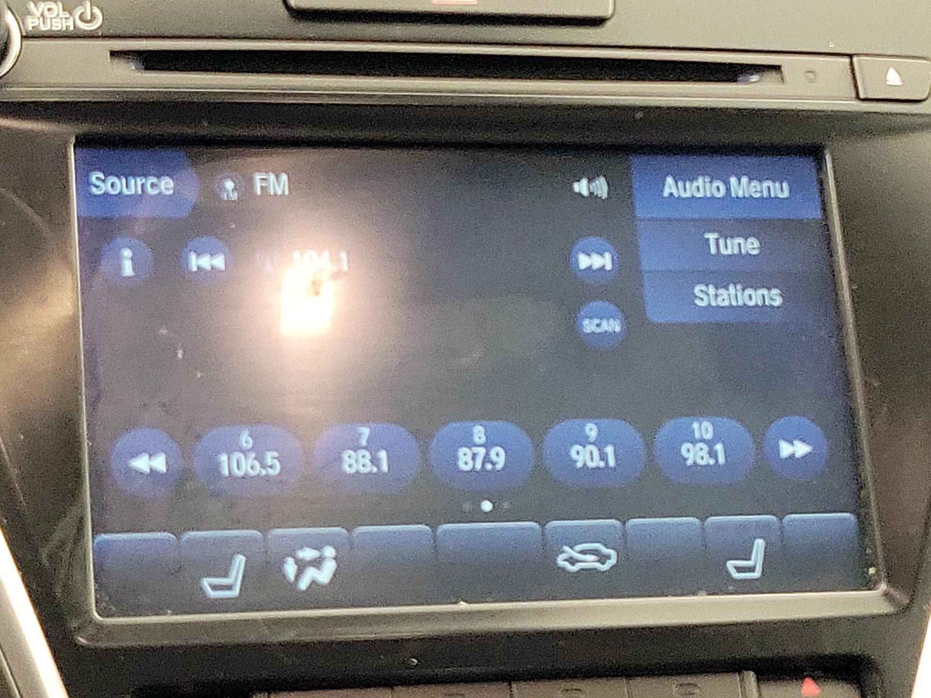 Thumbnail: 2019 Acura MDX - 15