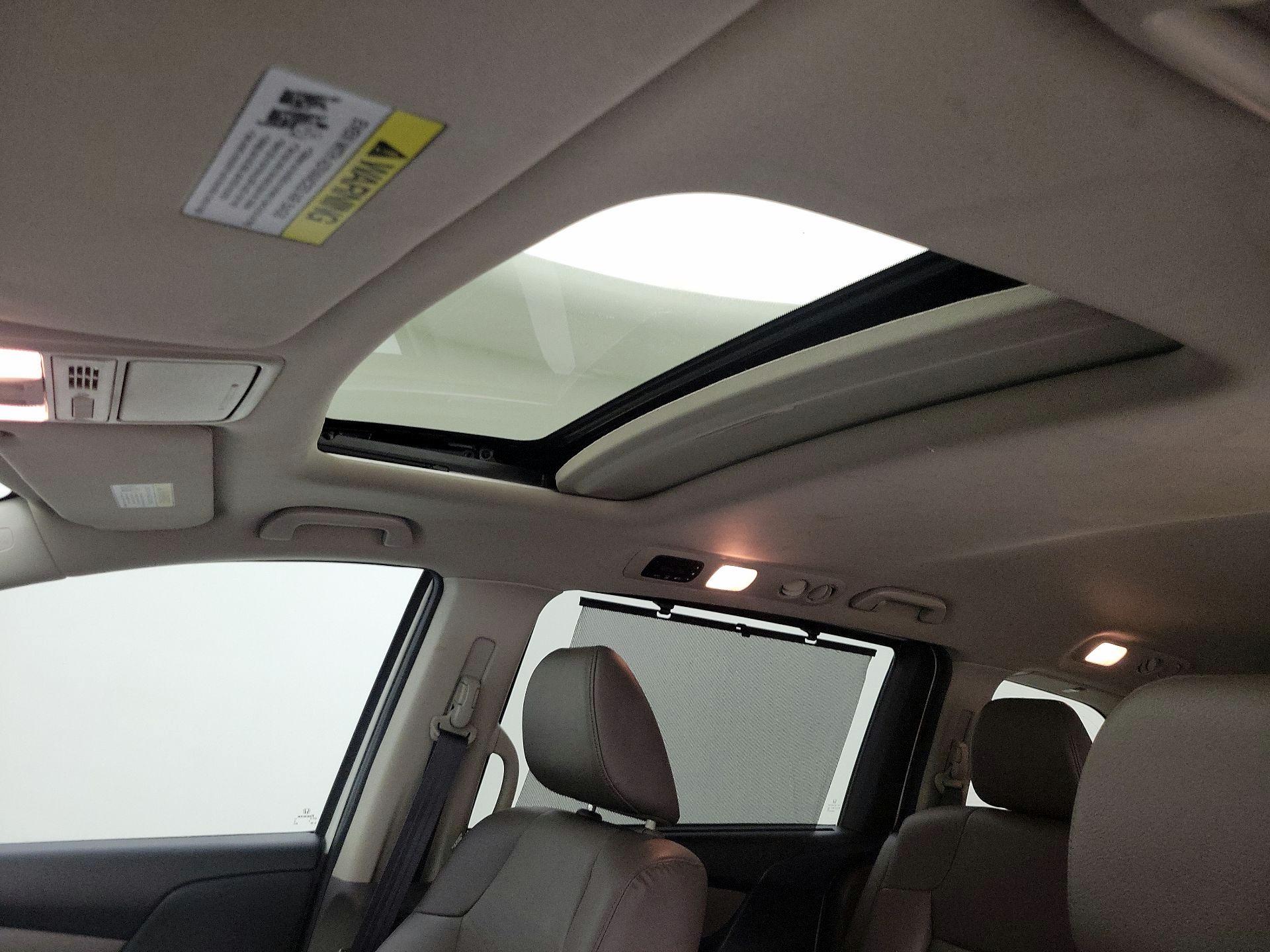 Thumbnail: 2016 Honda Odyssey - 19