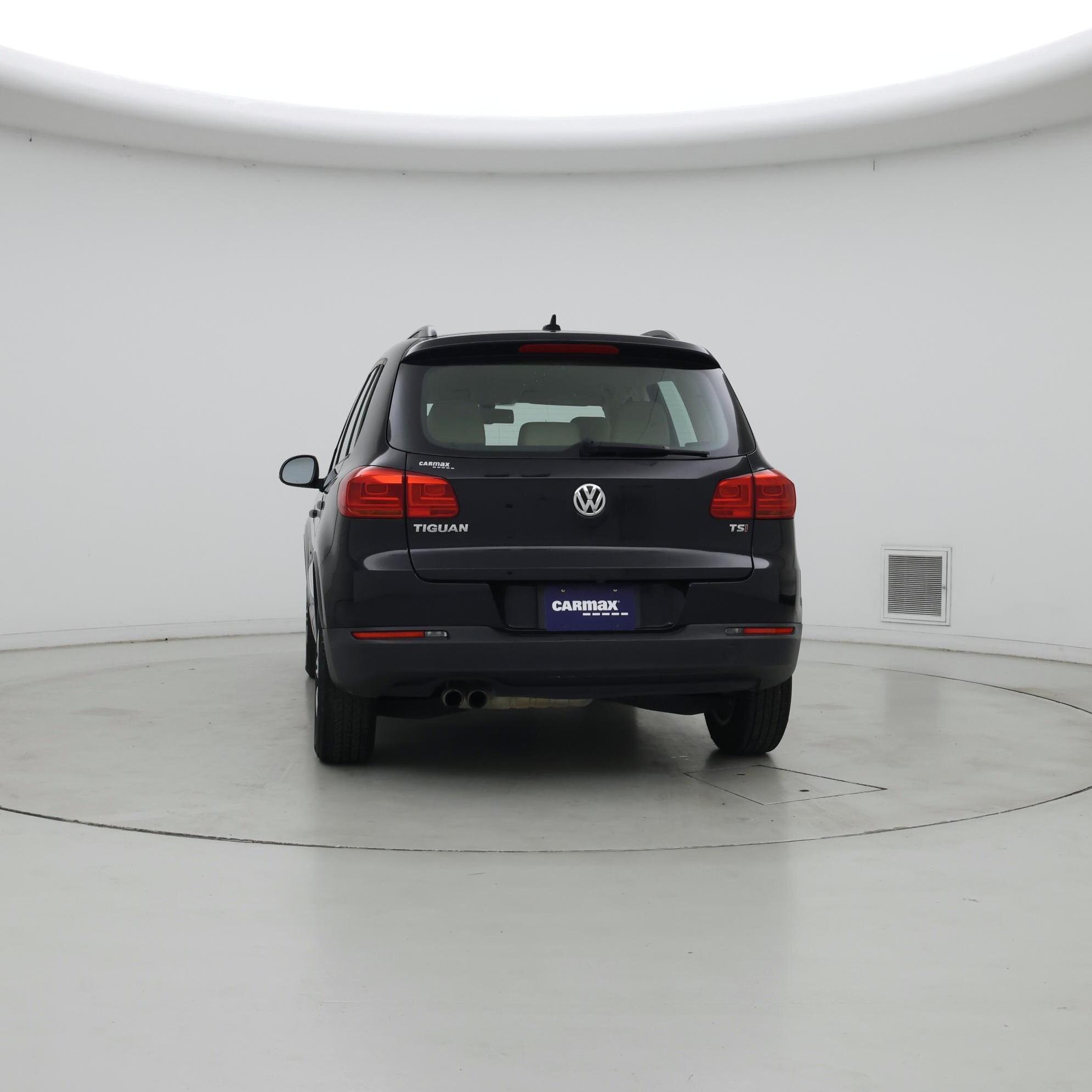 Thumbnail: 2017 Volkswagen Tiguan - 6