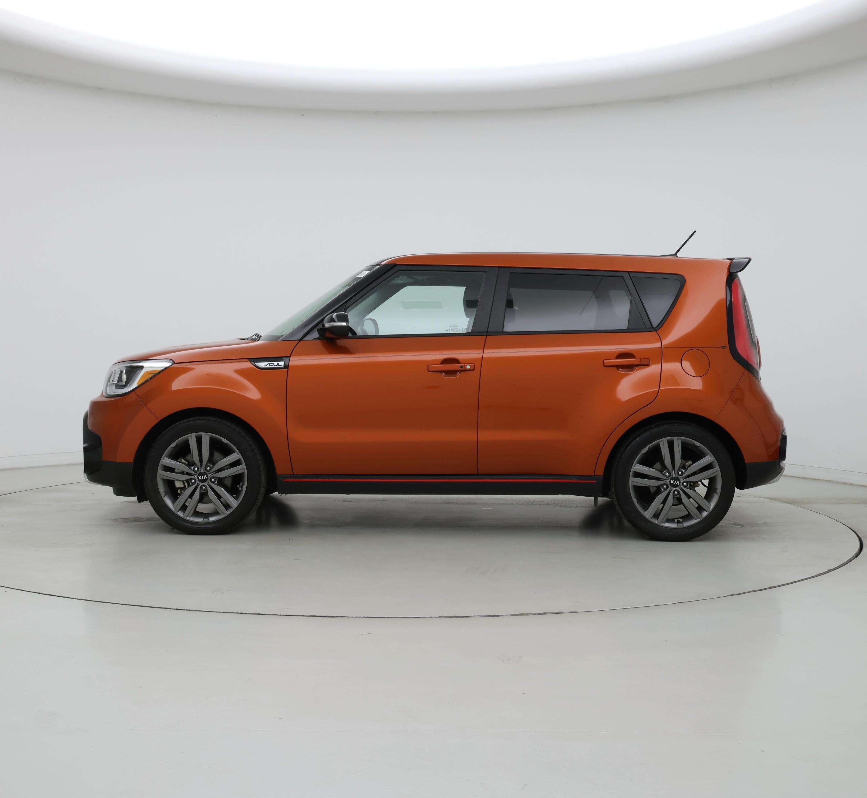 Thumbnail: 2018 Kia Soul - 3