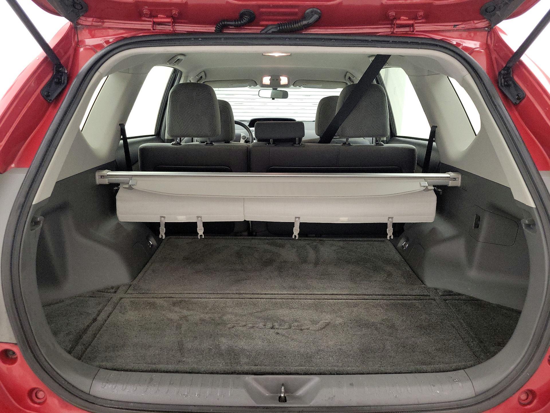 Thumbnail: 2014 Toyota Prius v - 20