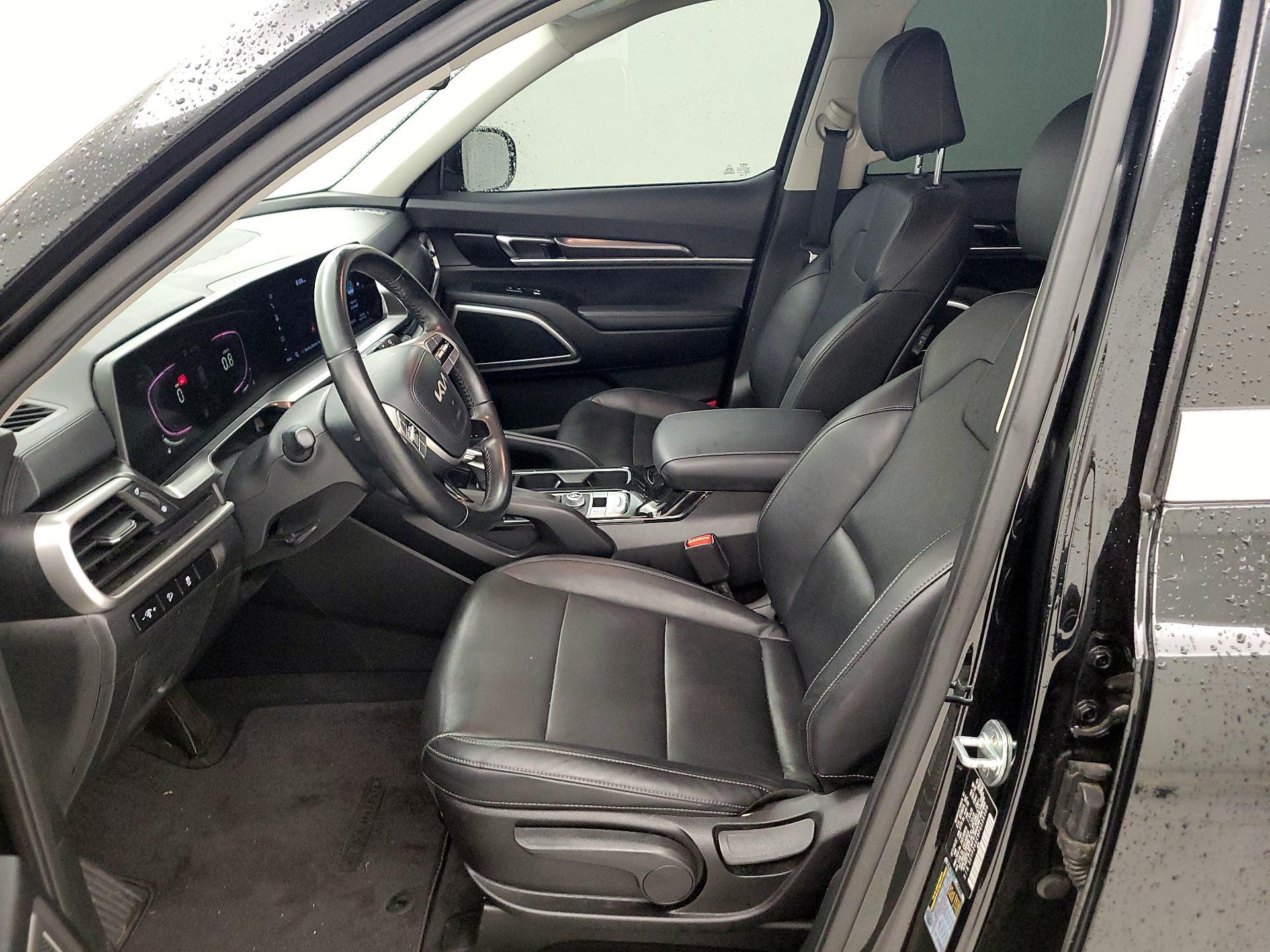 Thumbnail: 2023 Kia Telluride - 11