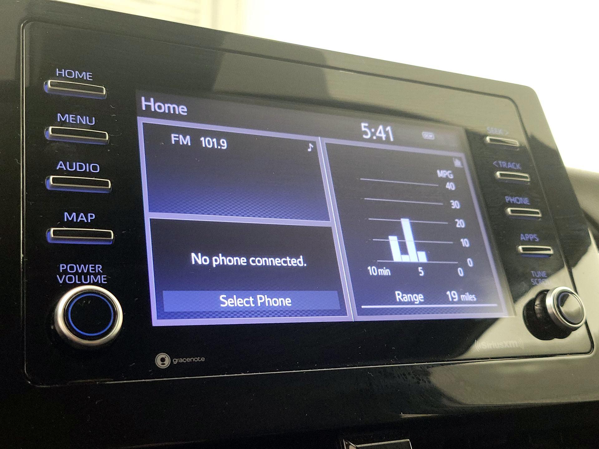 Thumbnail: 2021 Toyota Camry - 15