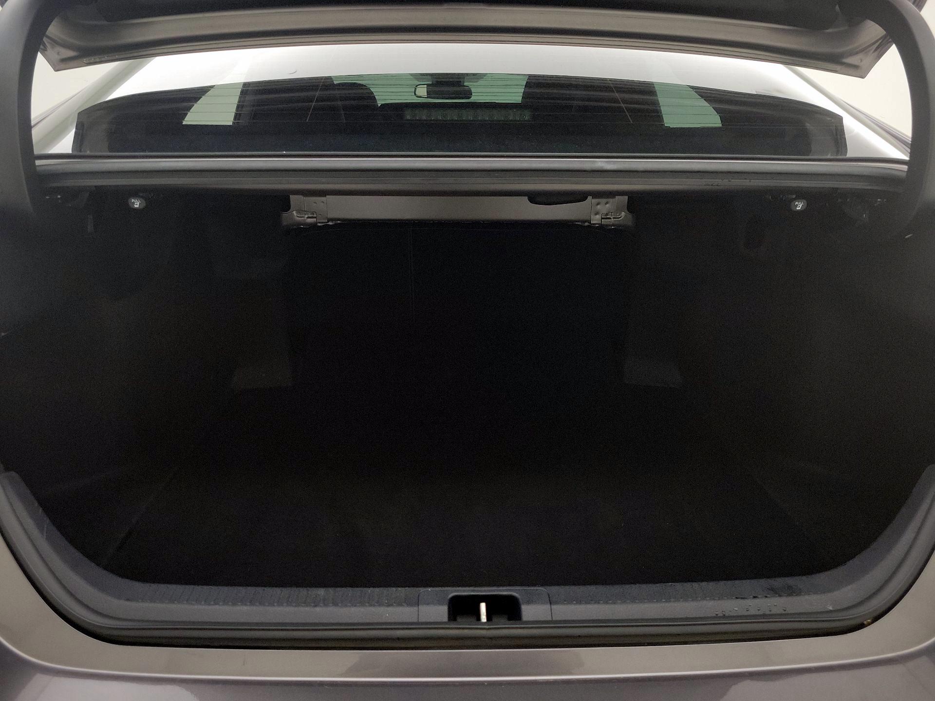 Thumbnail: 2021 Toyota Camry - 20