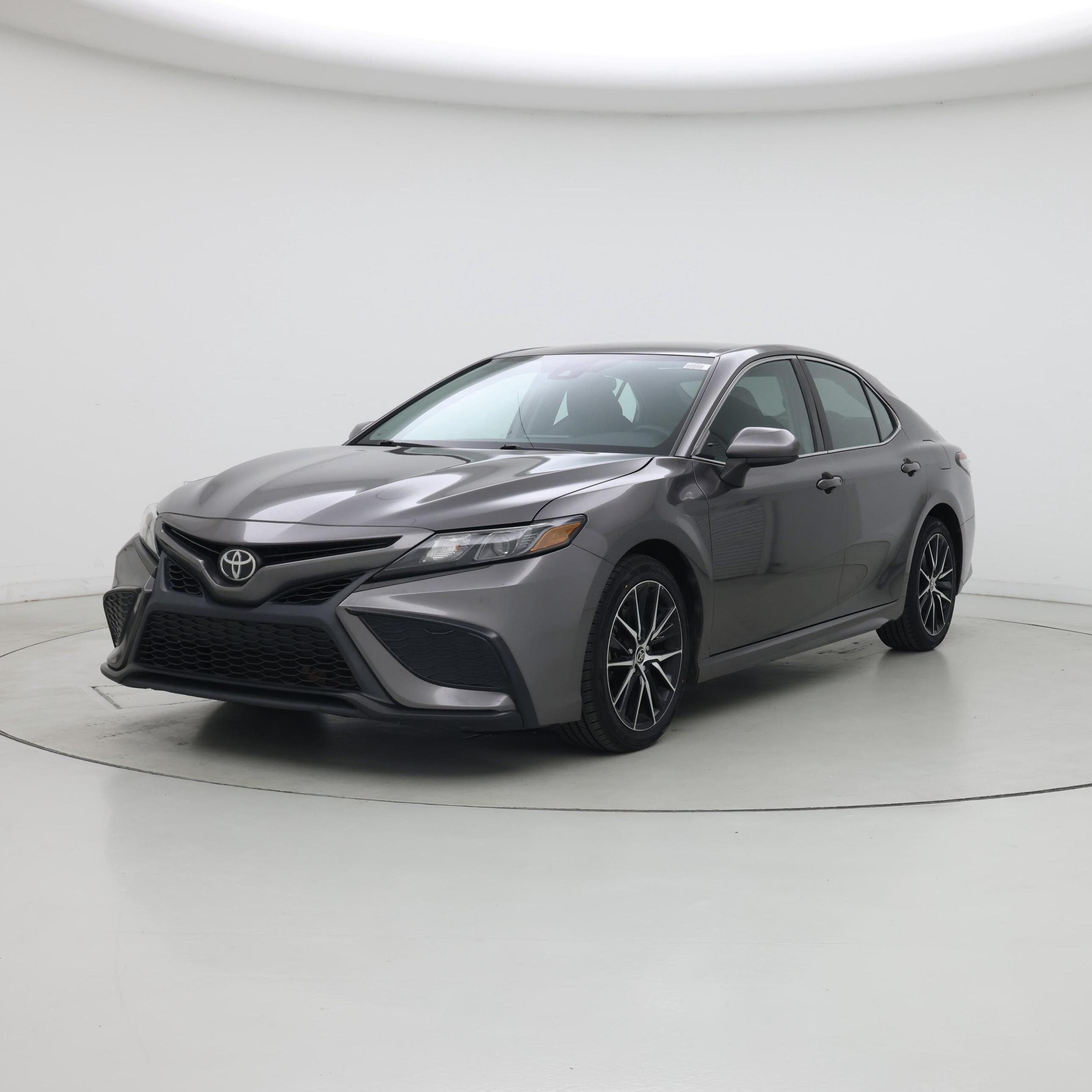 Thumbnail: 2021 Toyota Camry - 4