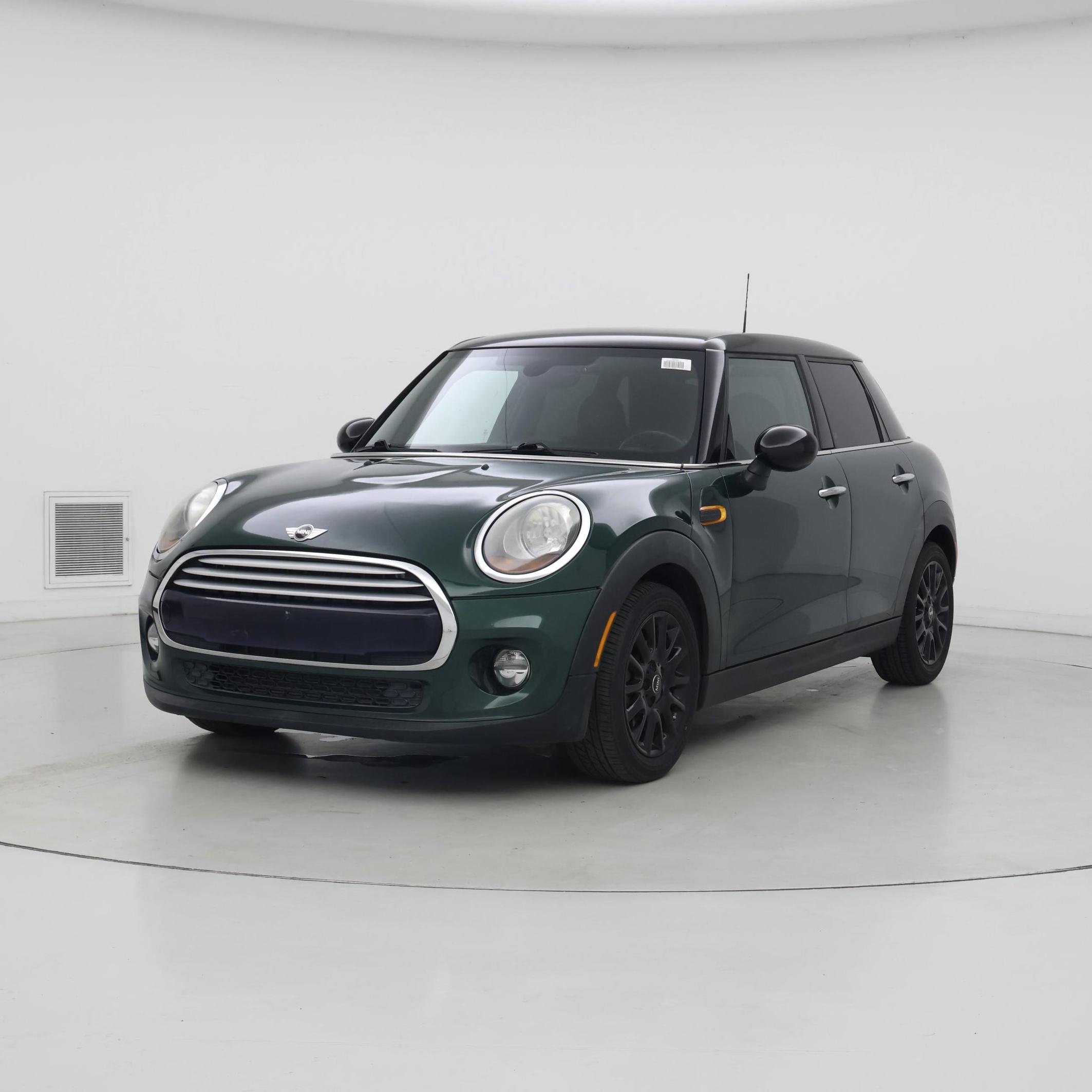 Thumbnail: 2015 MINI Cooper Hardtop - 4