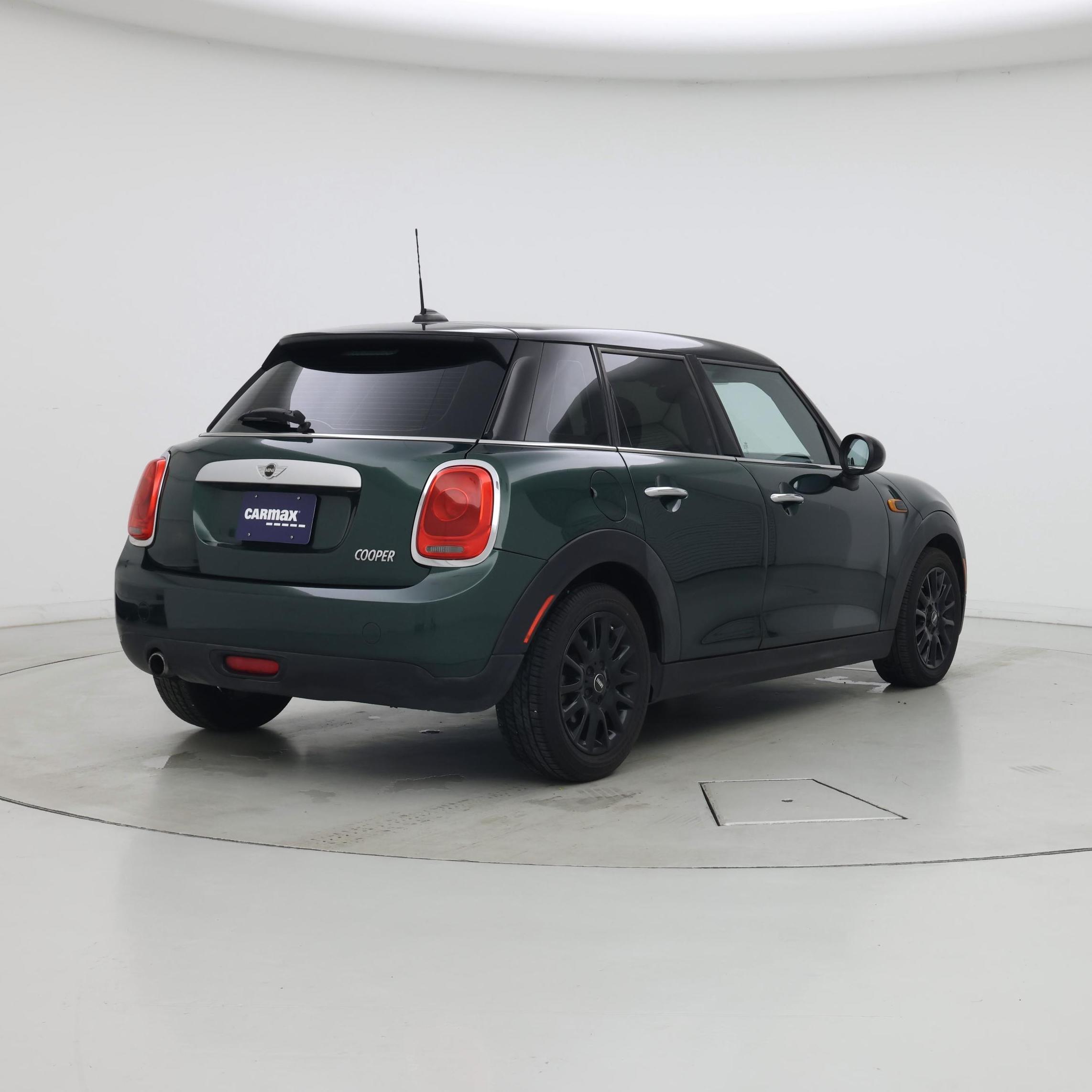 Thumbnail: 2015 MINI Cooper Hardtop - 8