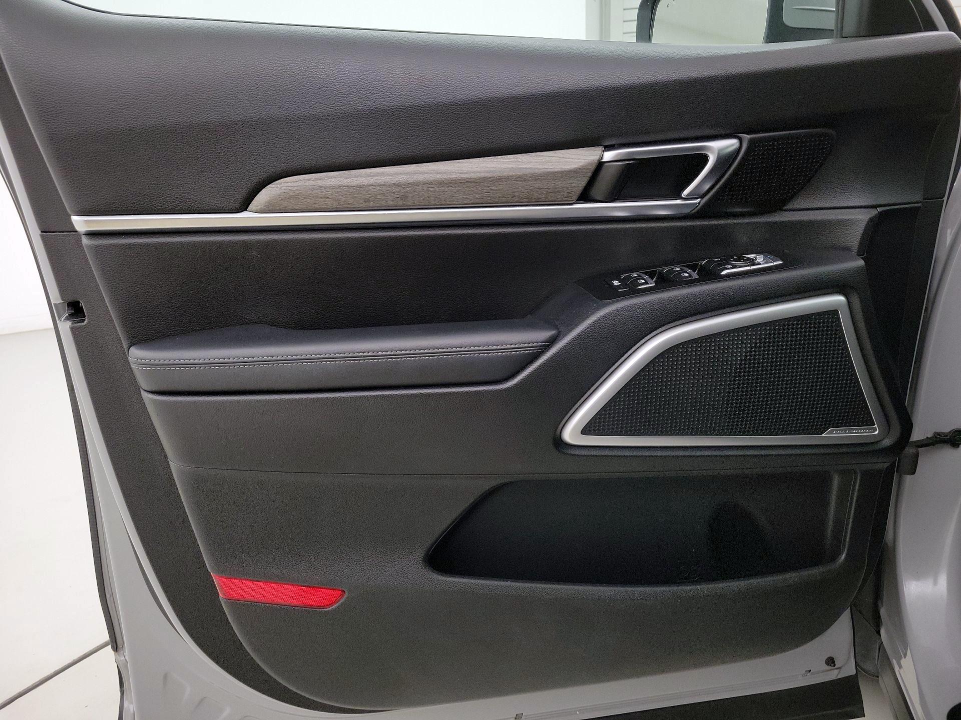 Thumbnail: 2022 Kia Telluride - 12