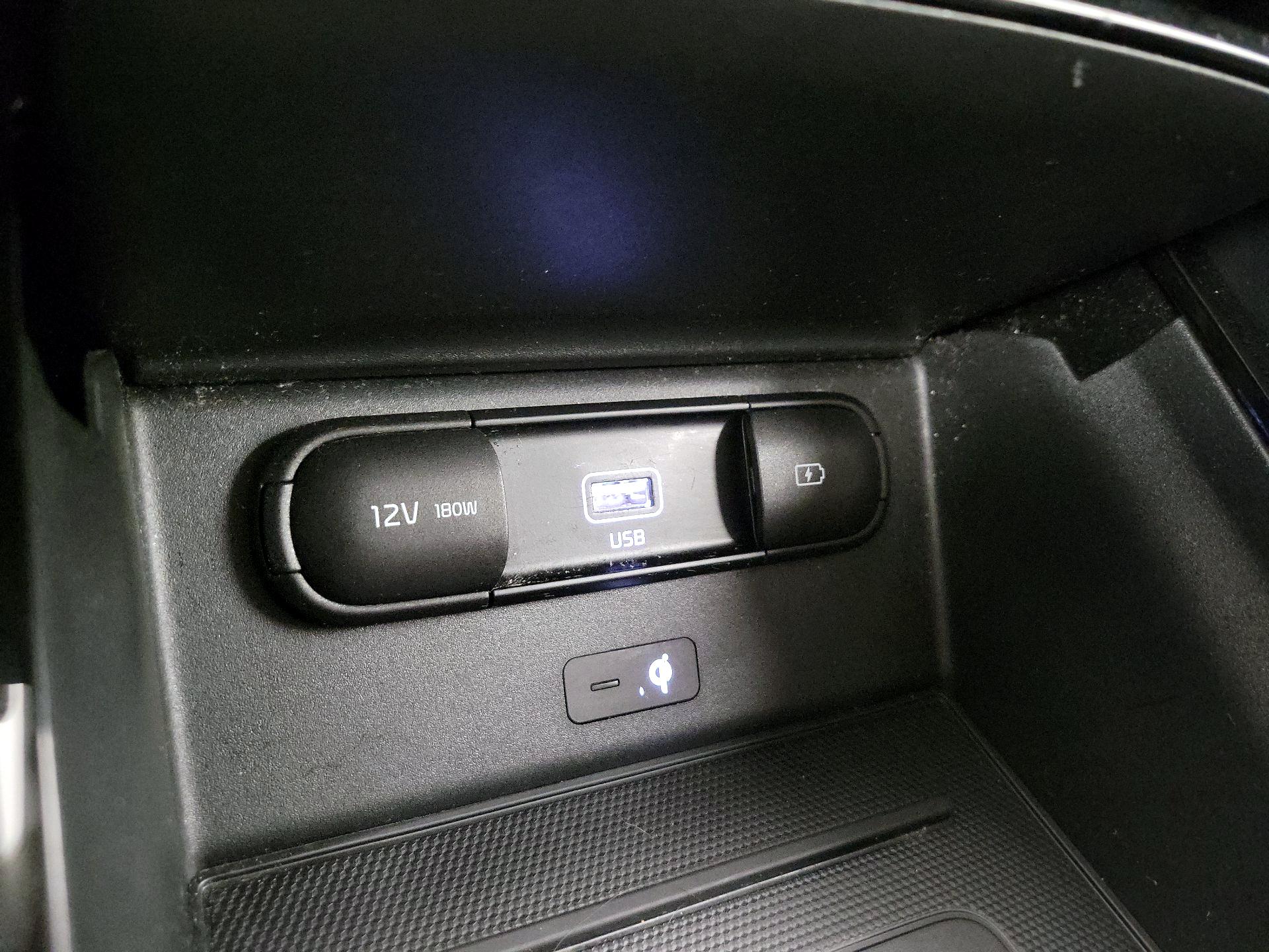 Thumbnail: 2022 Kia Telluride - 19