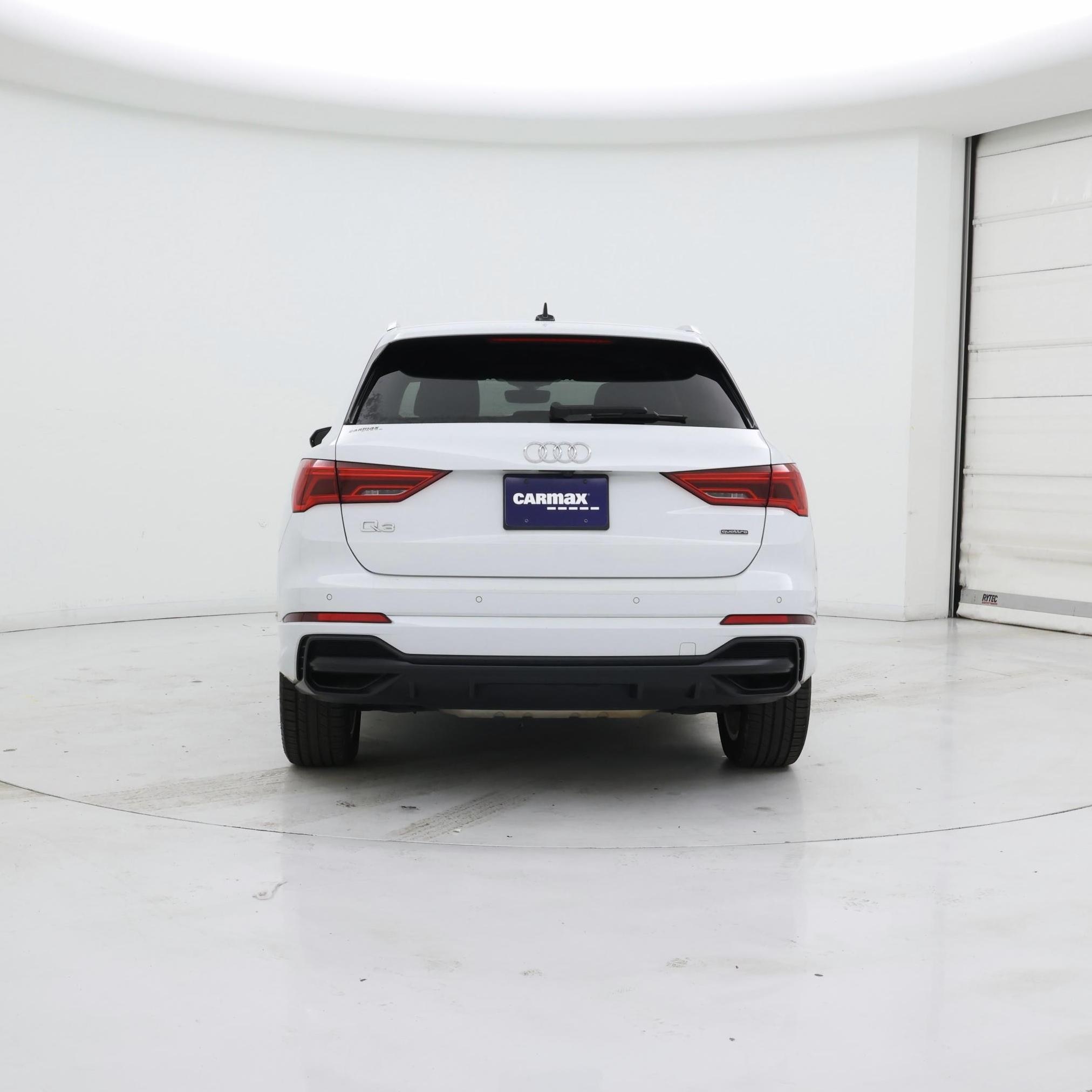 Thumbnail: 2020 Audi Q3 - 6