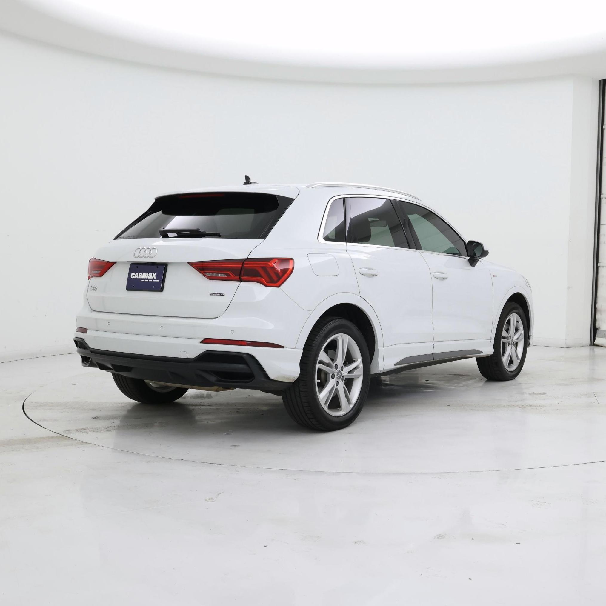 Thumbnail: 2020 Audi Q3 - 8