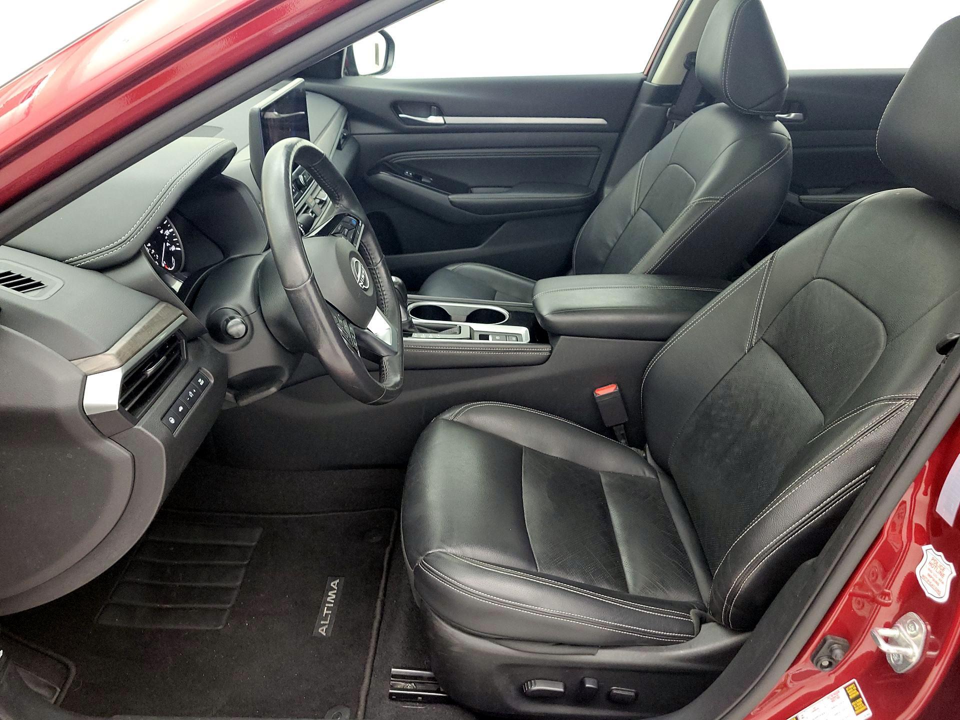 Thumbnail: 2023 Nissan Altima - 11