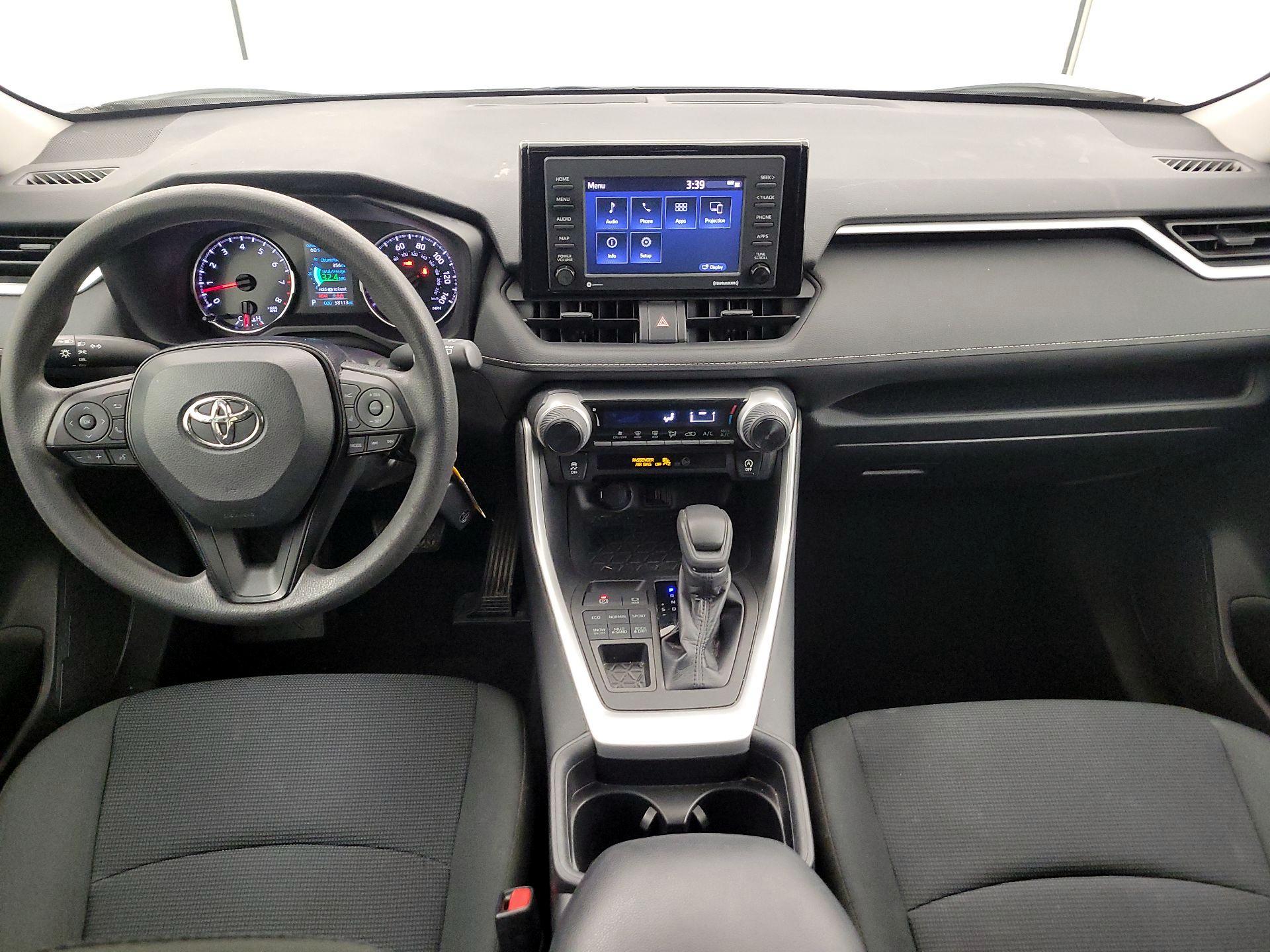 Thumbnail: 2021 Toyota RAV4 - 9