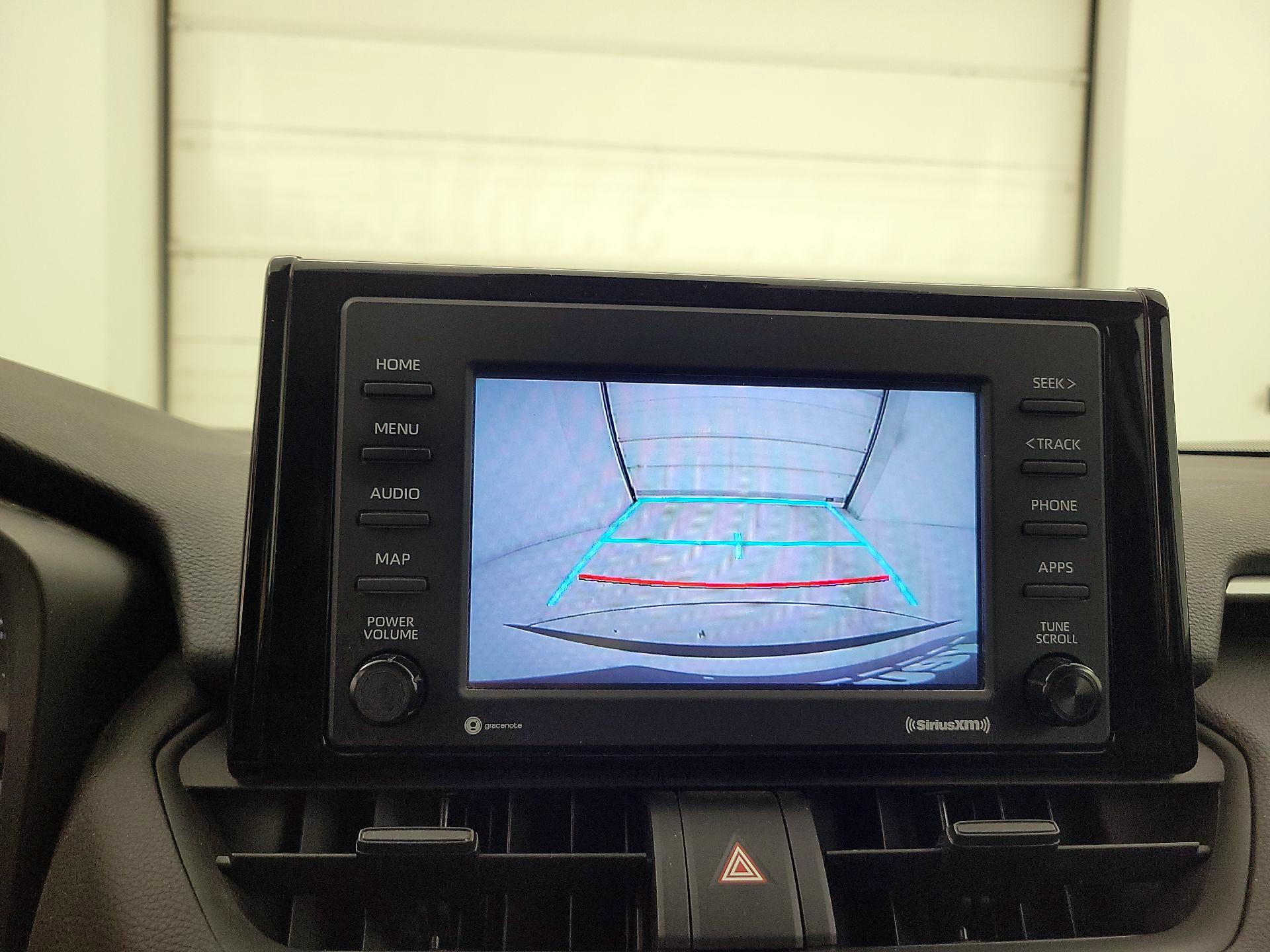 Thumbnail: 2021 Toyota RAV4 - 14