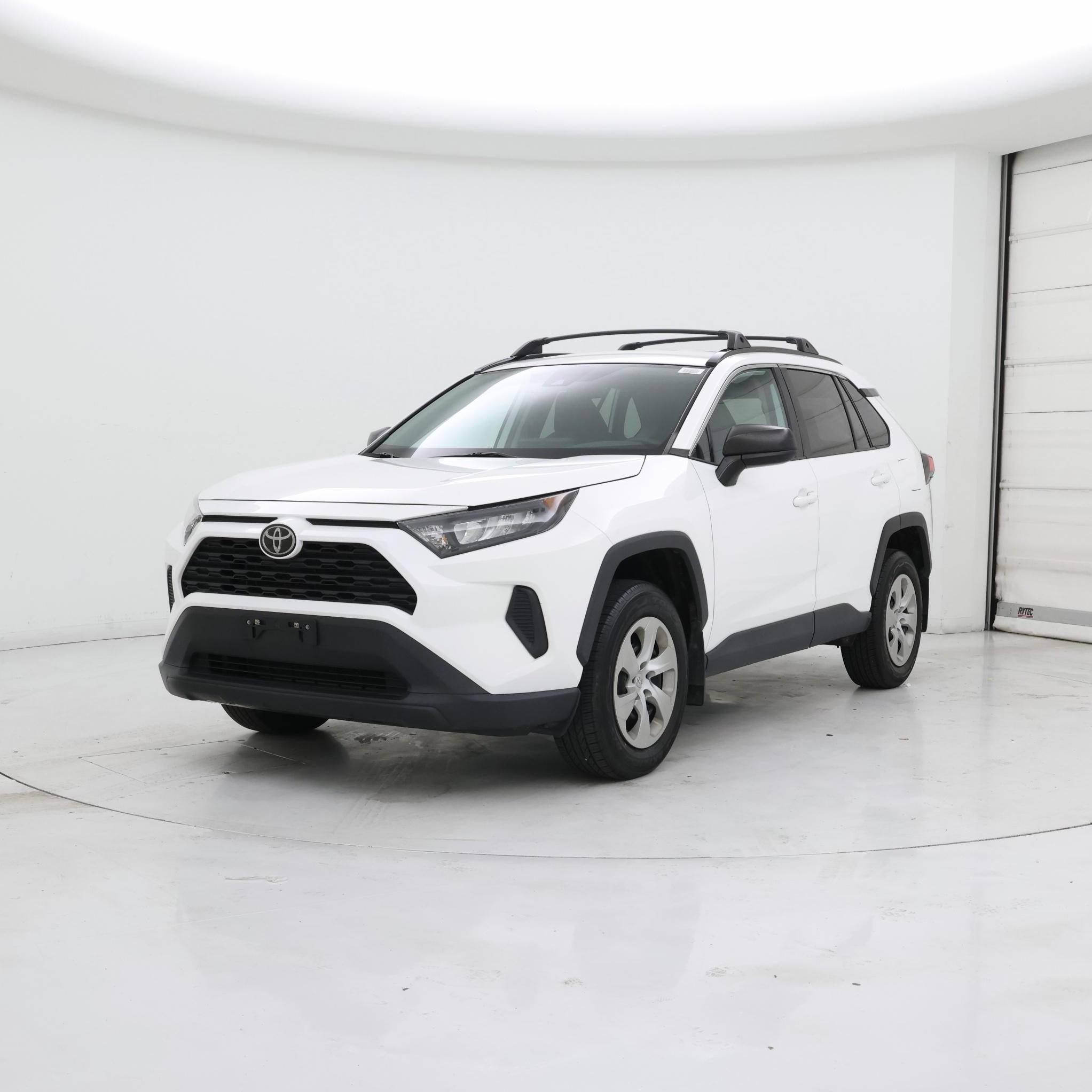 Thumbnail: 2021 Toyota RAV4 - 4