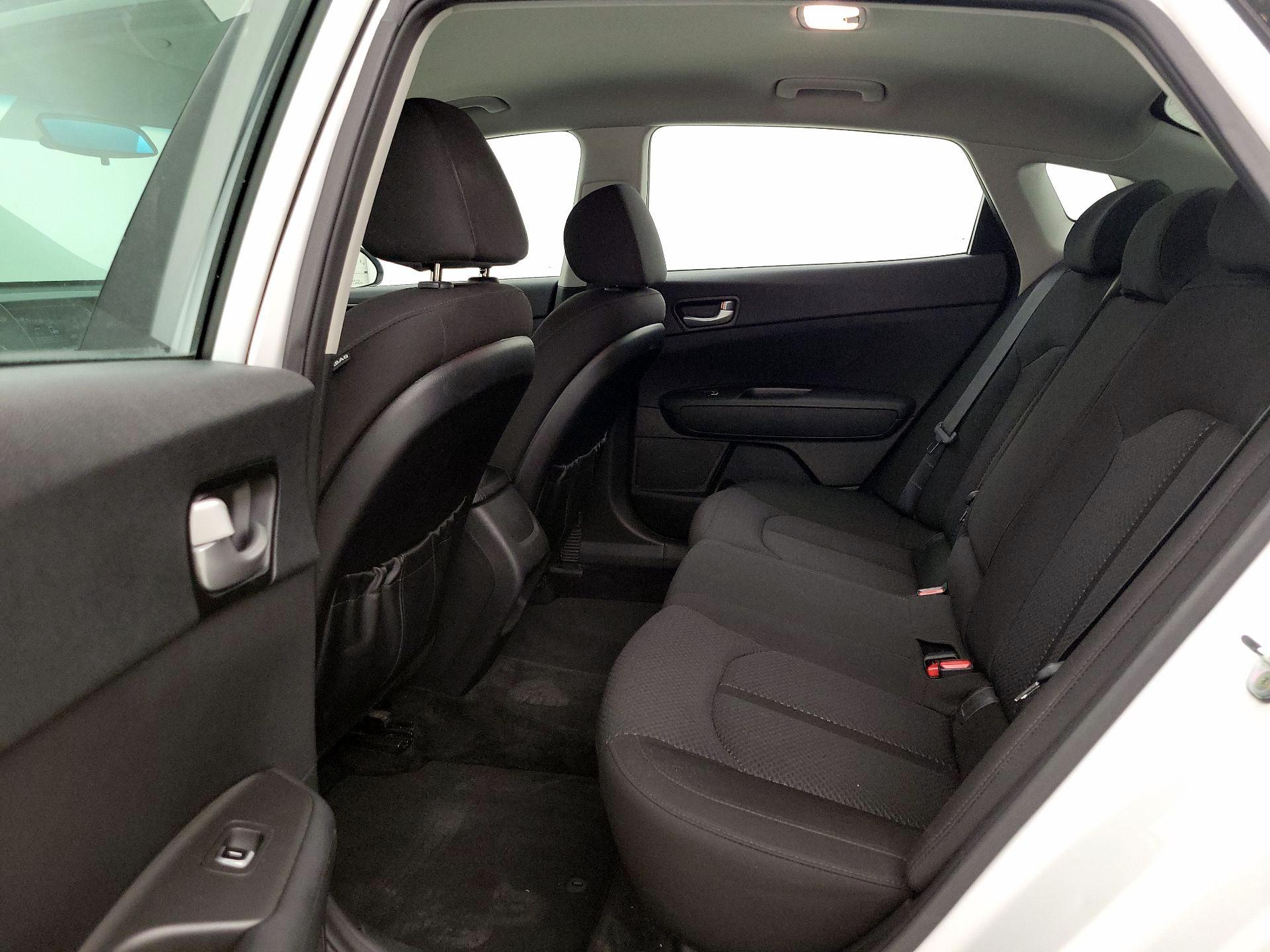 Thumbnail: 2018 Kia Optima - 19