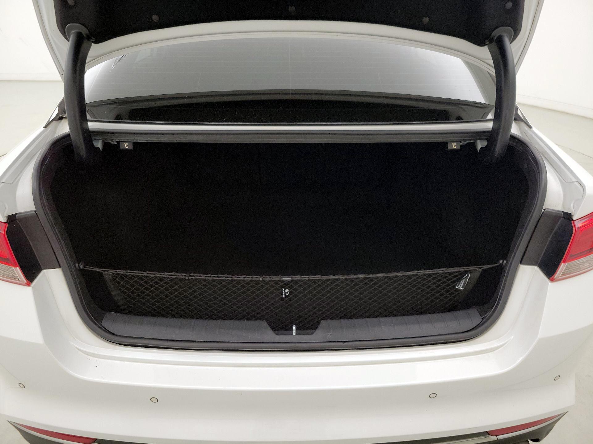 Thumbnail: 2018 Kia Optima - 20