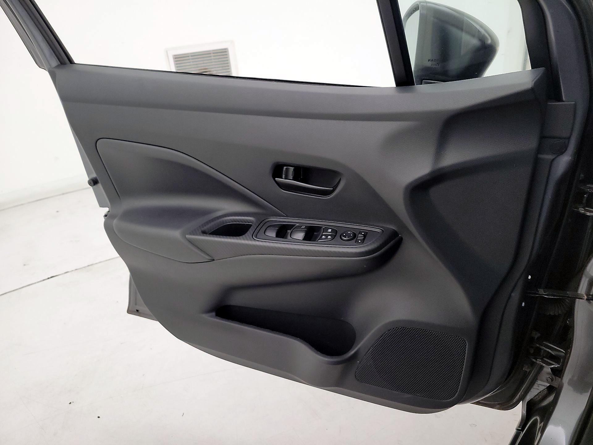 Thumbnail: 2021 Nissan Versa - 12