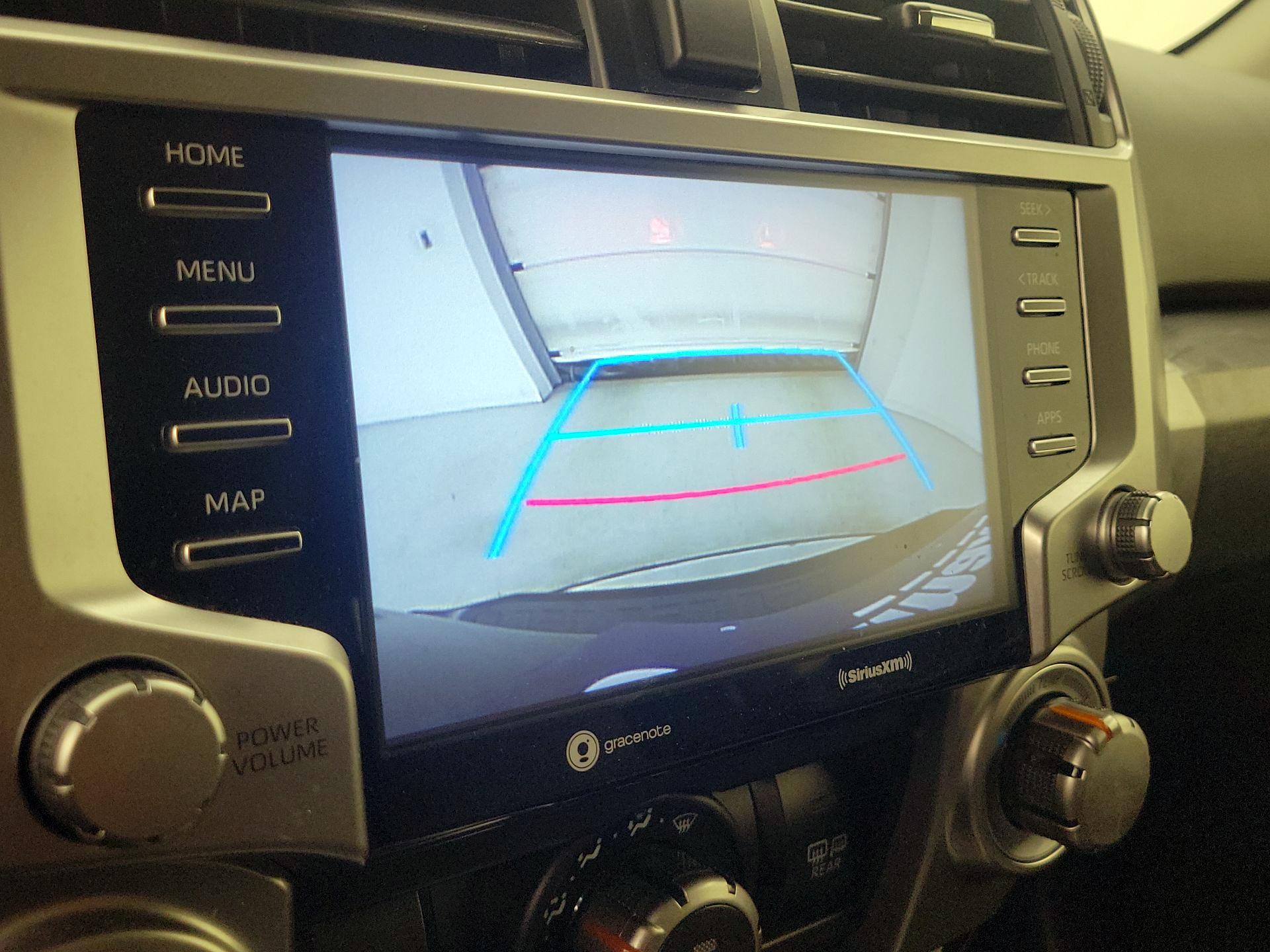 Thumbnail: 2022 Toyota 4Runner - 14